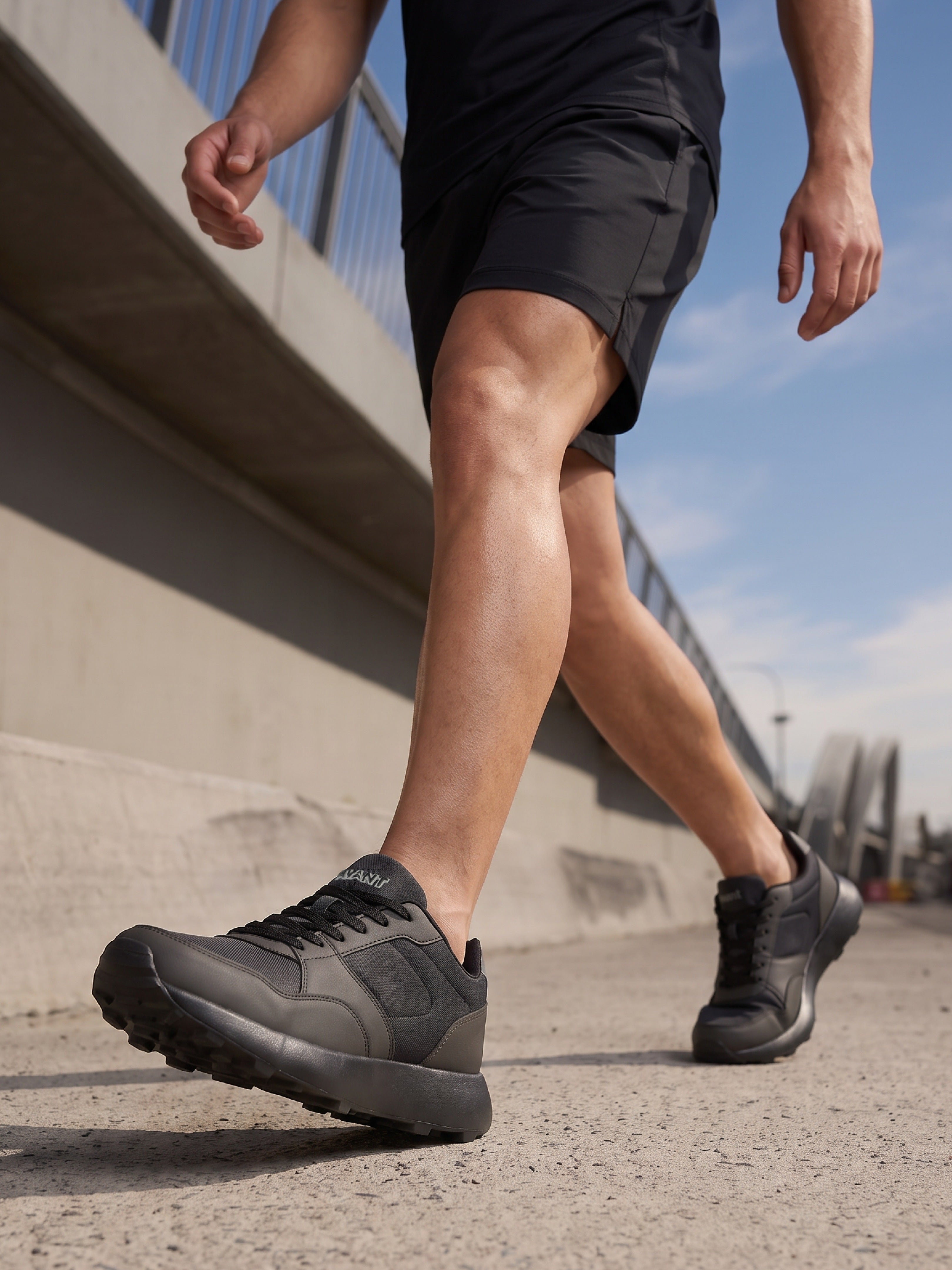 Avant Men's MotionGrid Running Shoes - Black