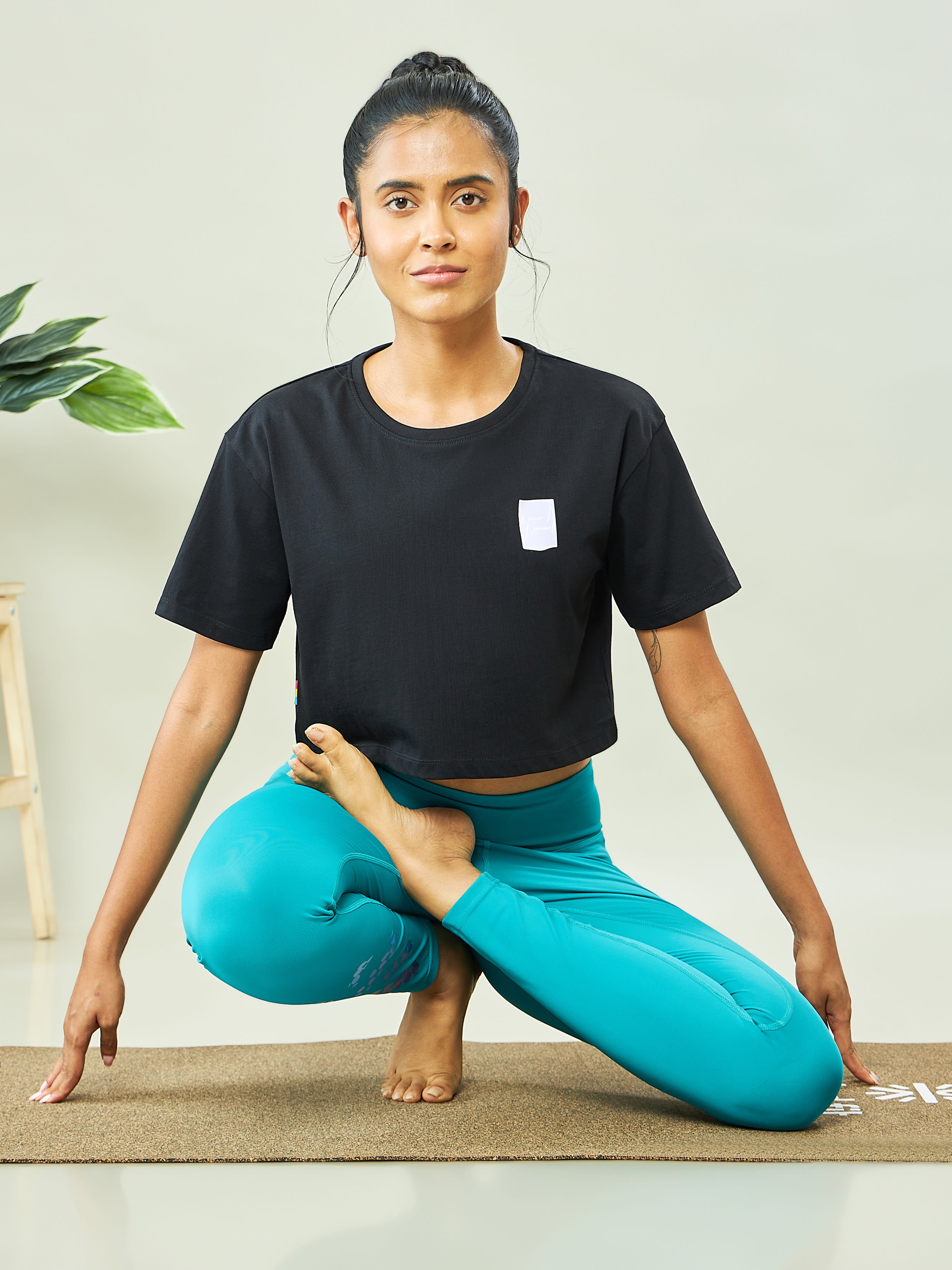 Solid Yoga Crop Top
