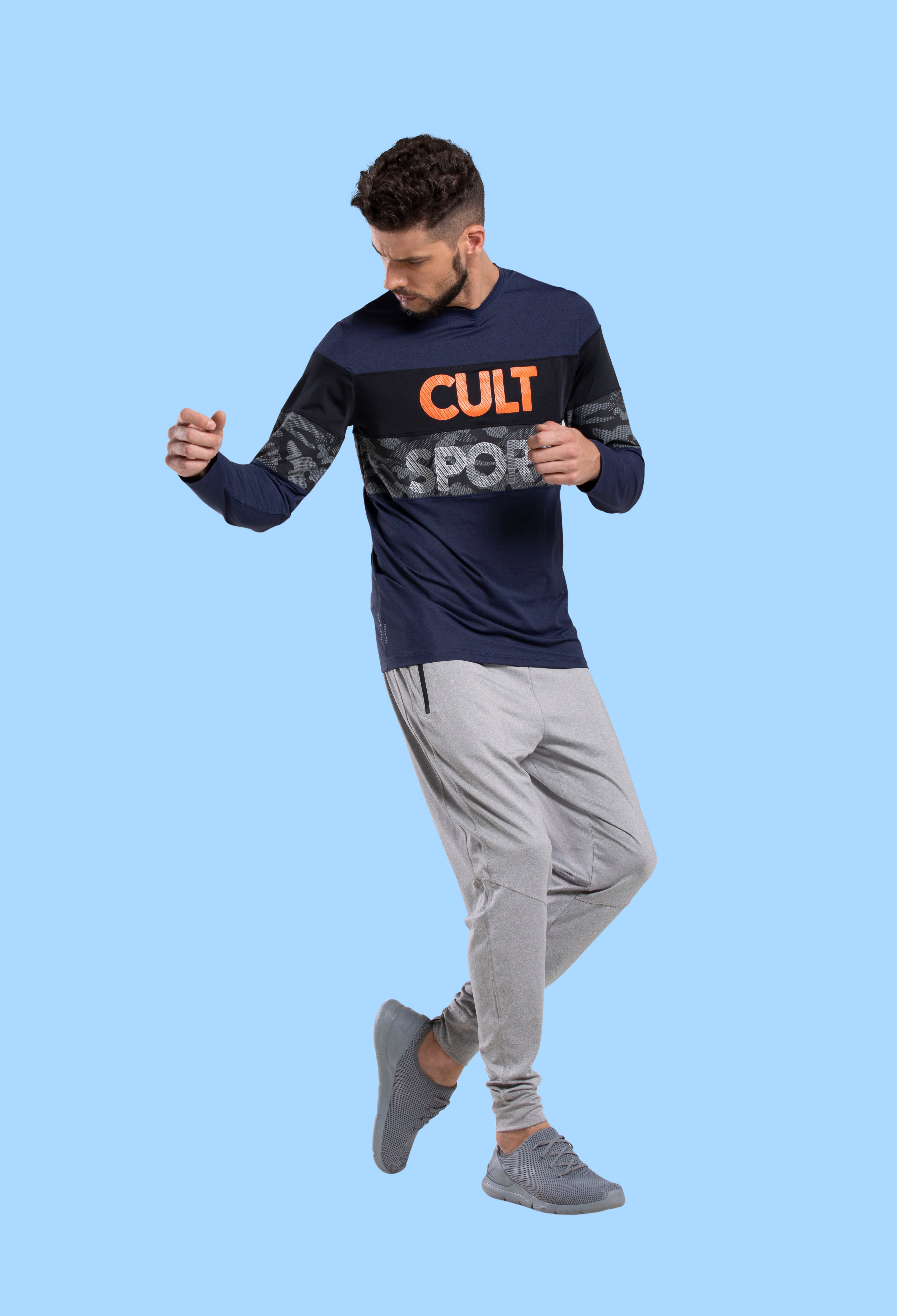 Men's Authentic Cult Sport Street Full Sleeve Tee