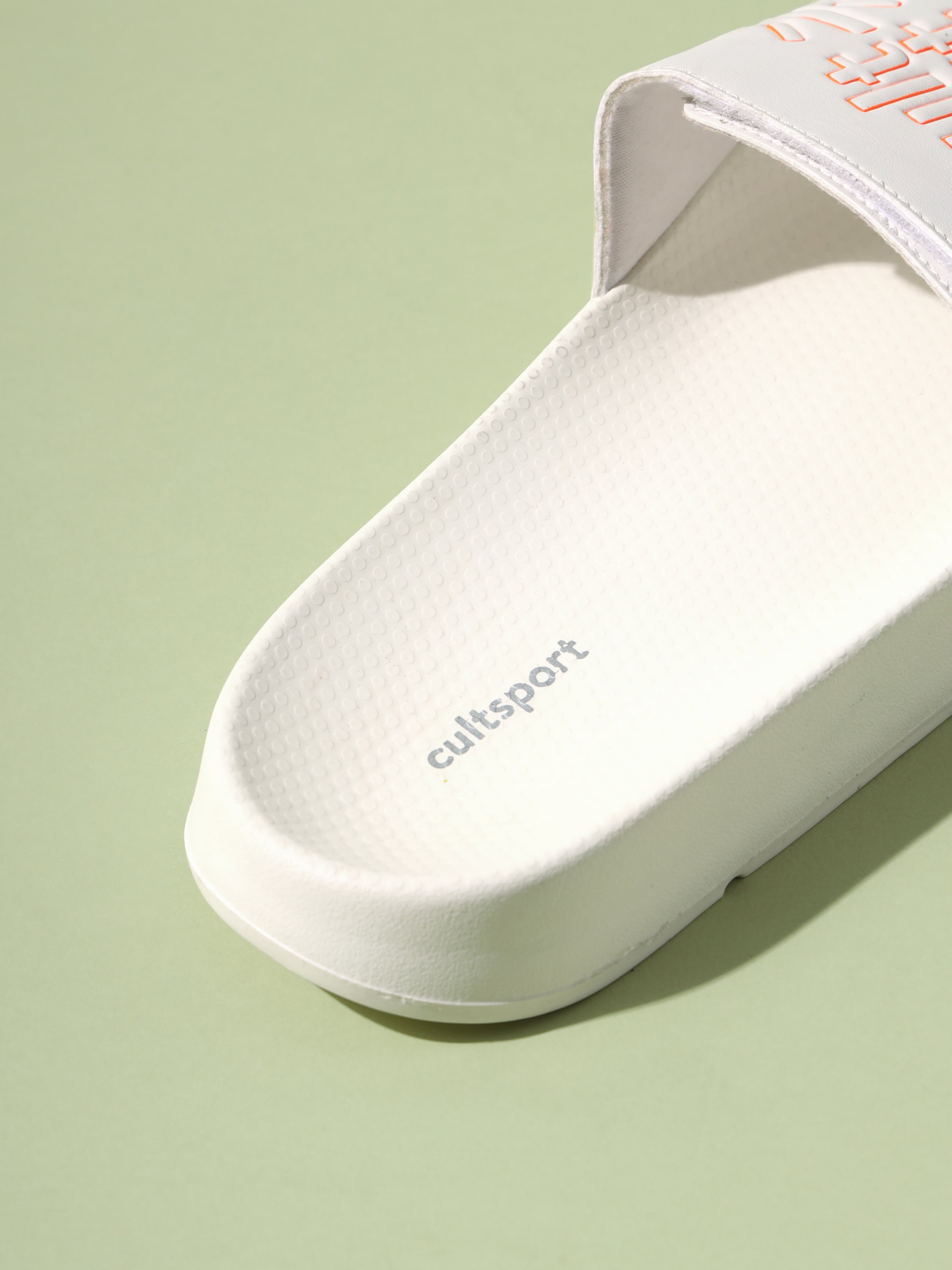 8iar3ilrpewybs3zemfelszk