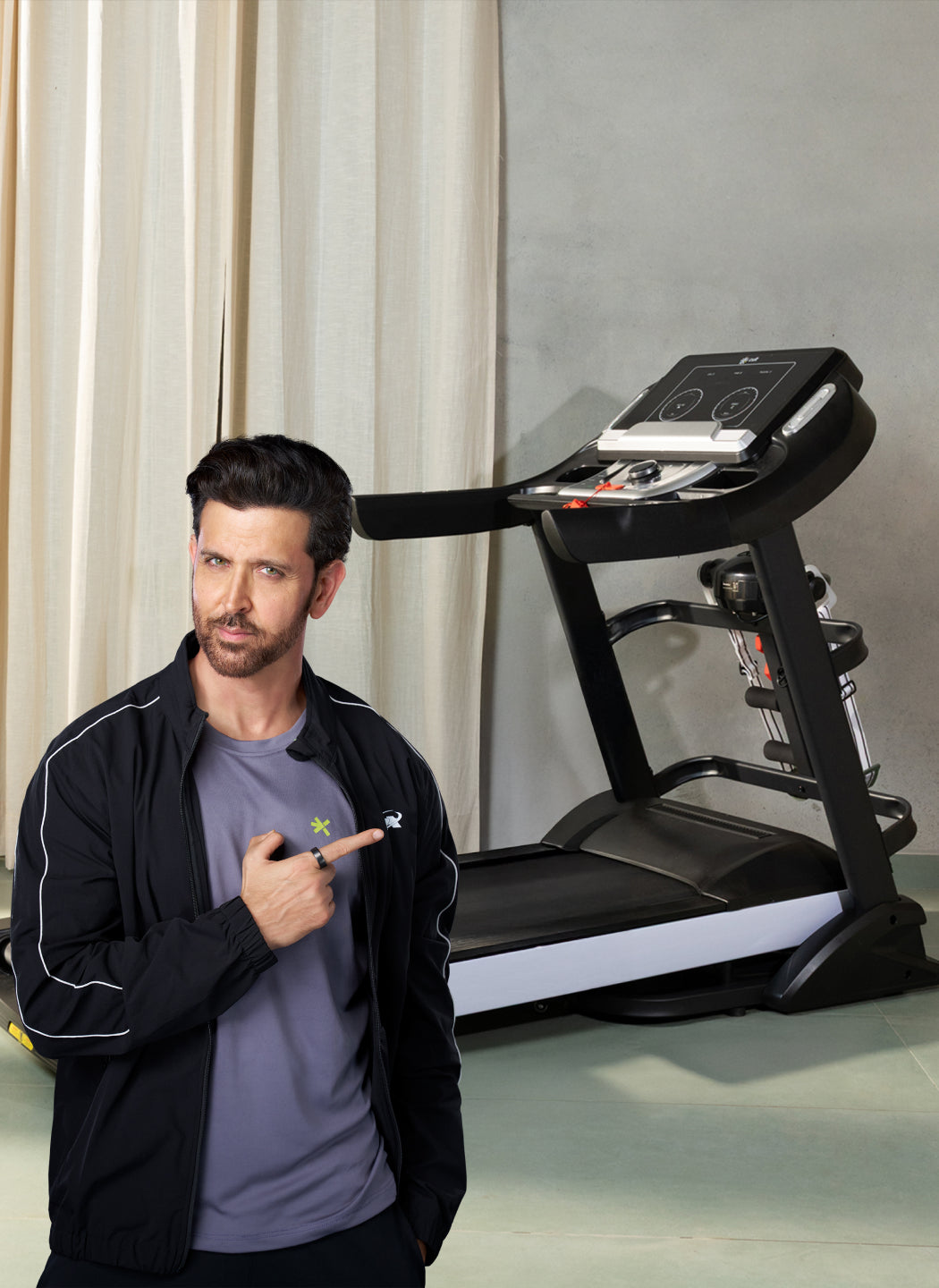 Smartrun Davie 7 HP Peak Treadmill | 15-level Auto-Incline & Massager | Max Weight-150kg | Max Speed-20kmph (with 6 Months Extended Warranty)