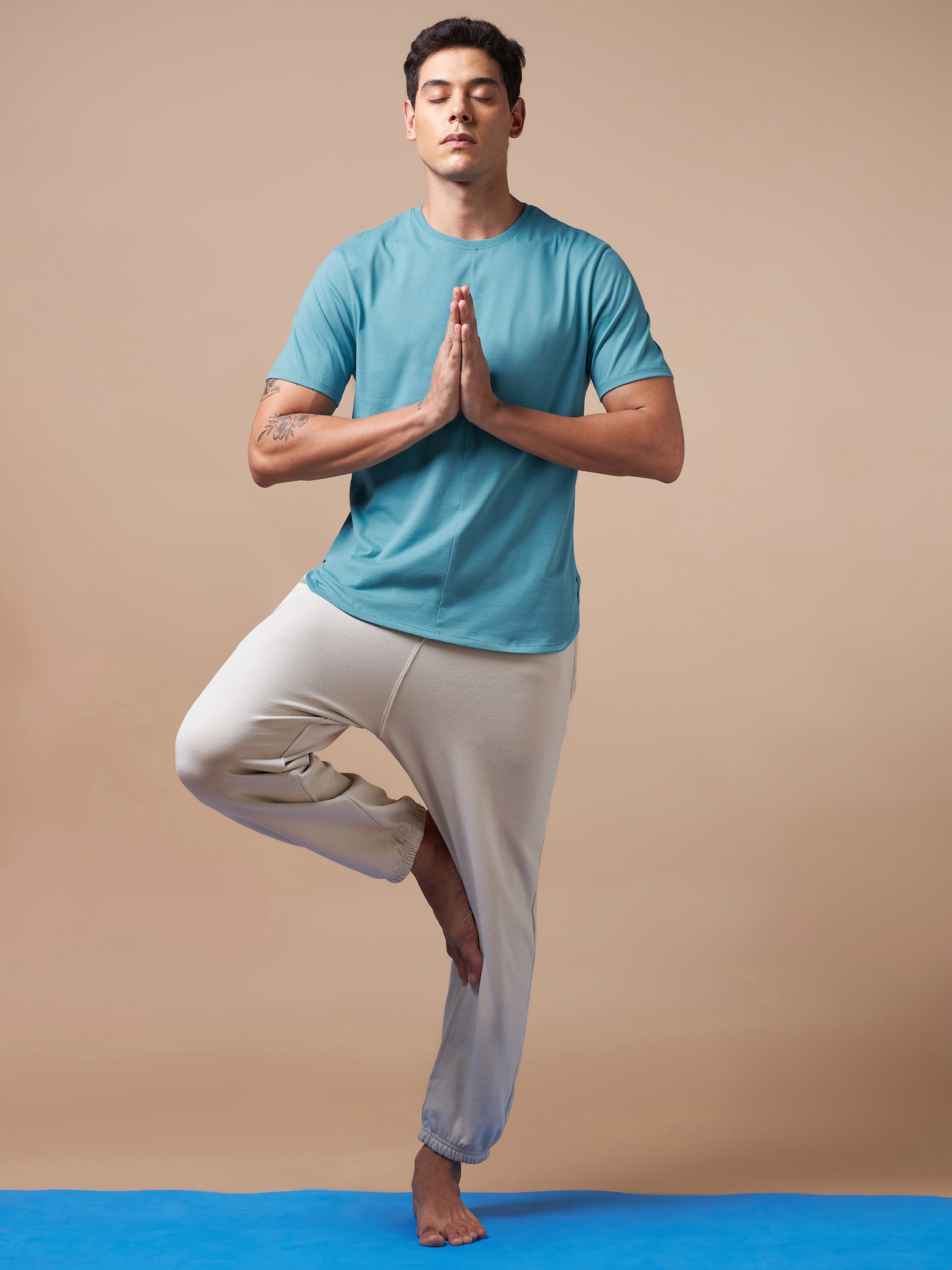 Yogi Essential T-shirt