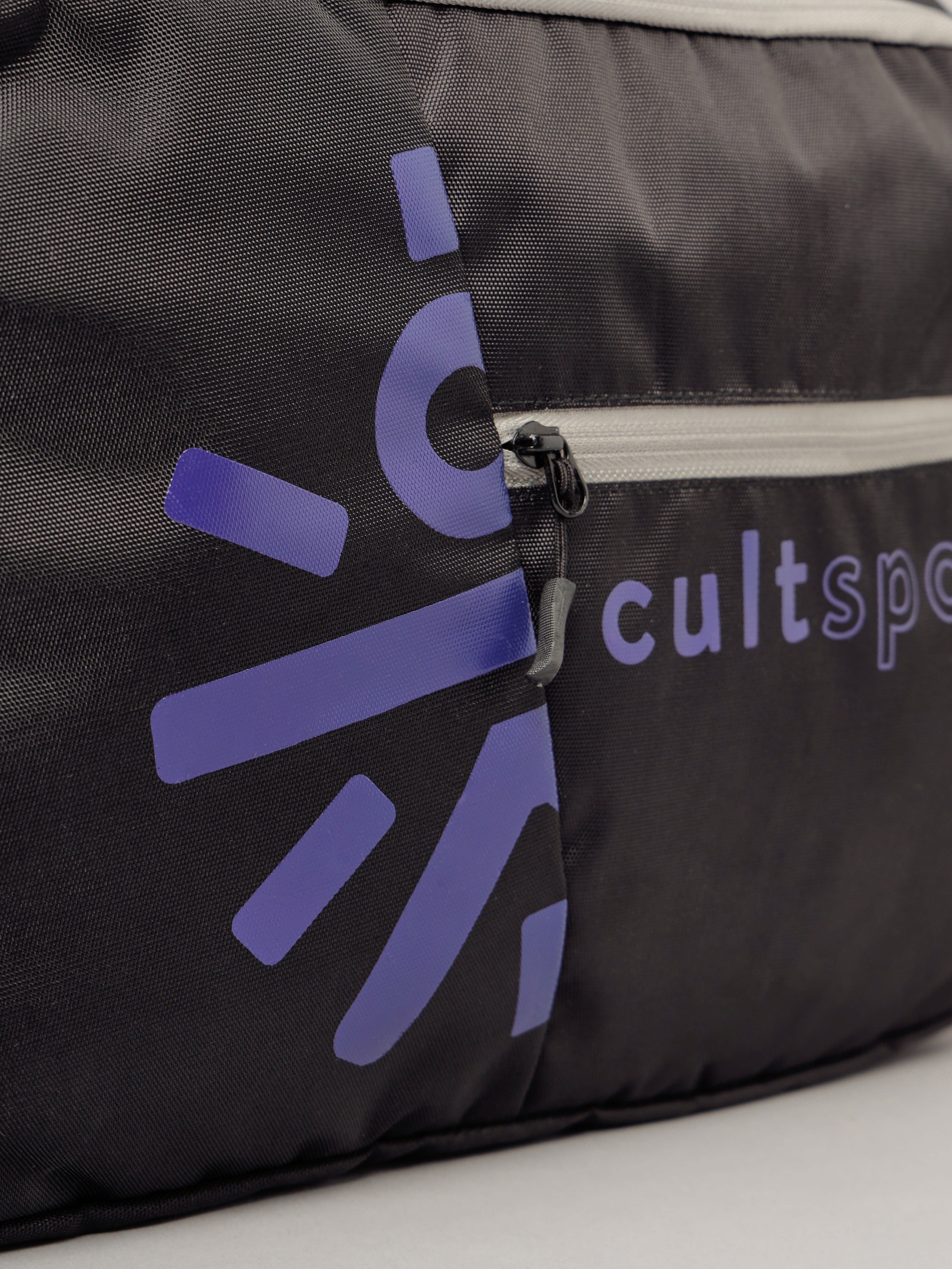 Duffle Bag with Shoe Compartment