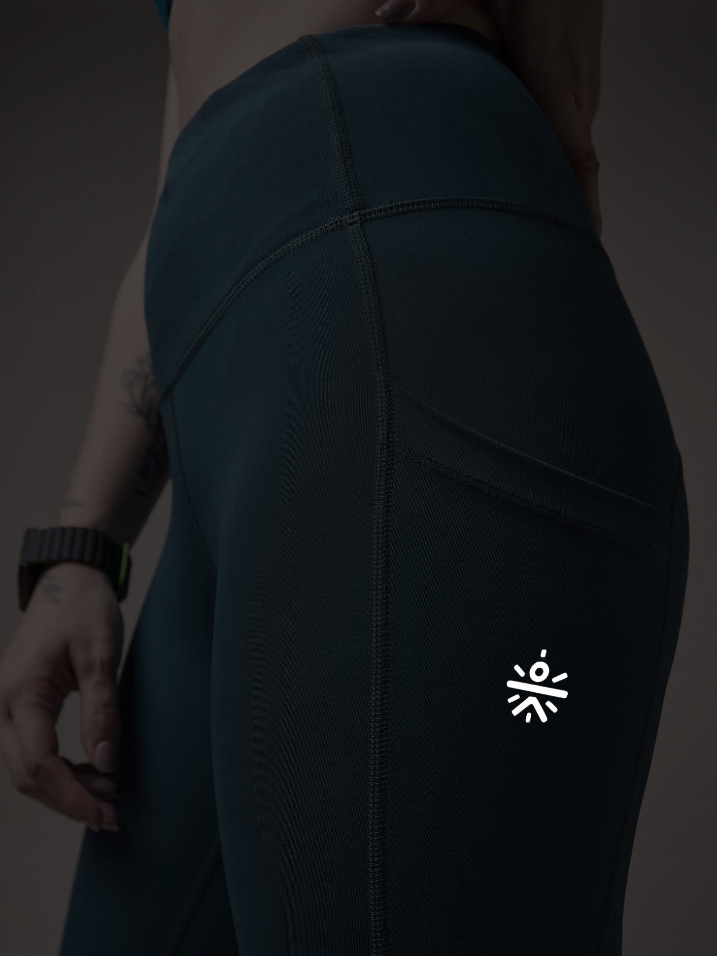 Ahuxd9qrjkug8dorsyxwmd67