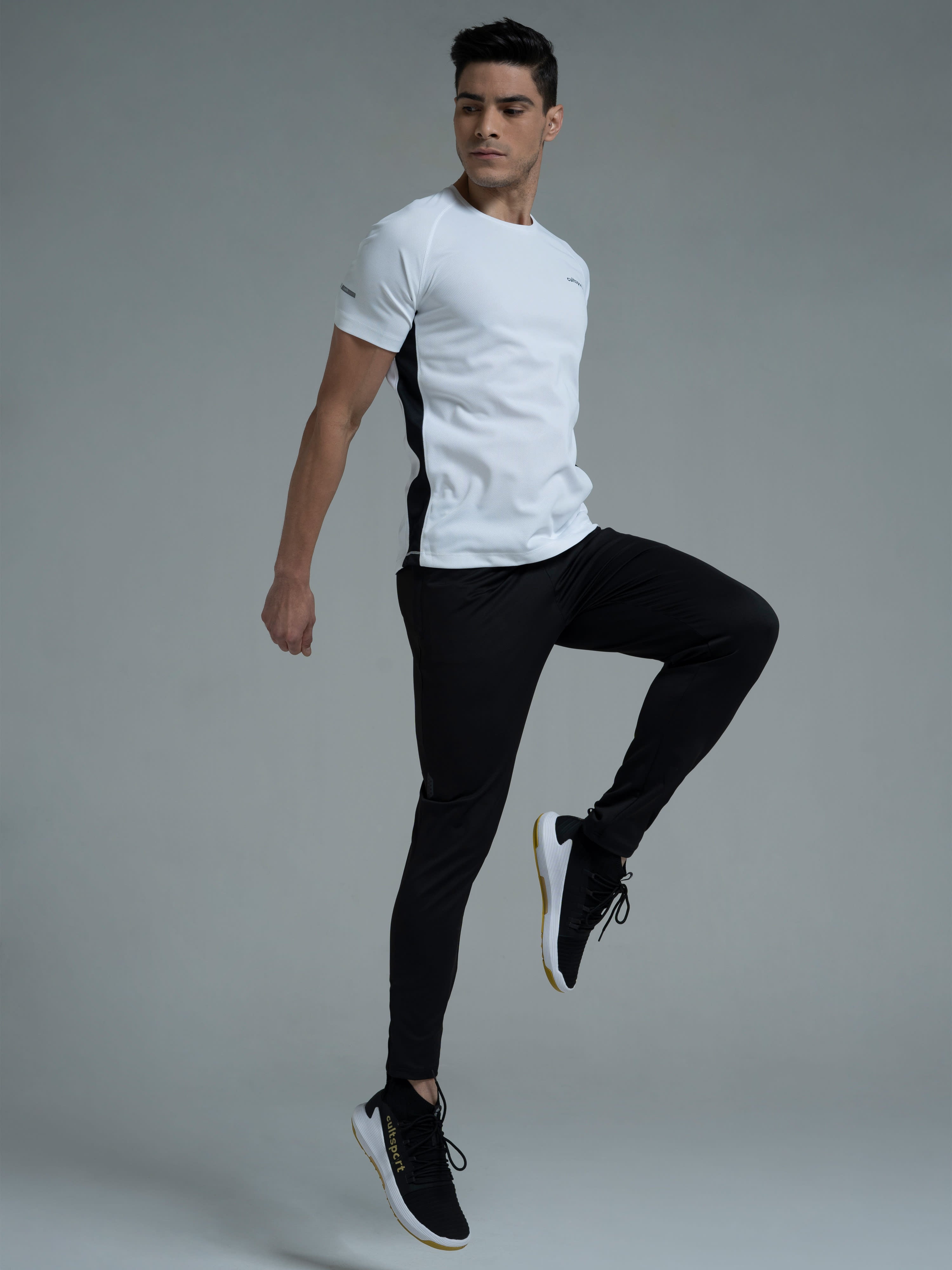 FlashRun Men's Trackpants with Reflective Details