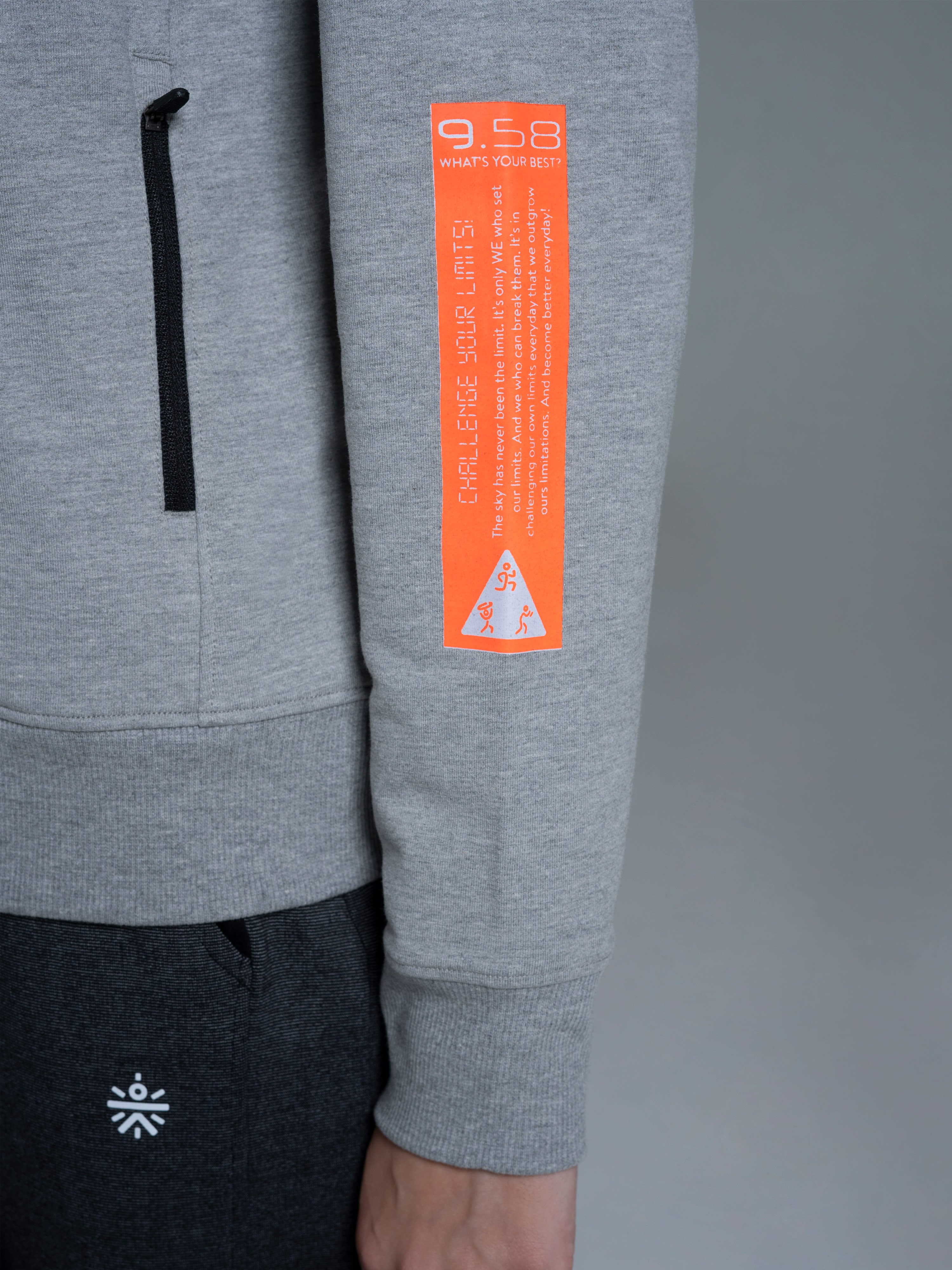 Flexoft Women's Full Zipper Sweatshirt