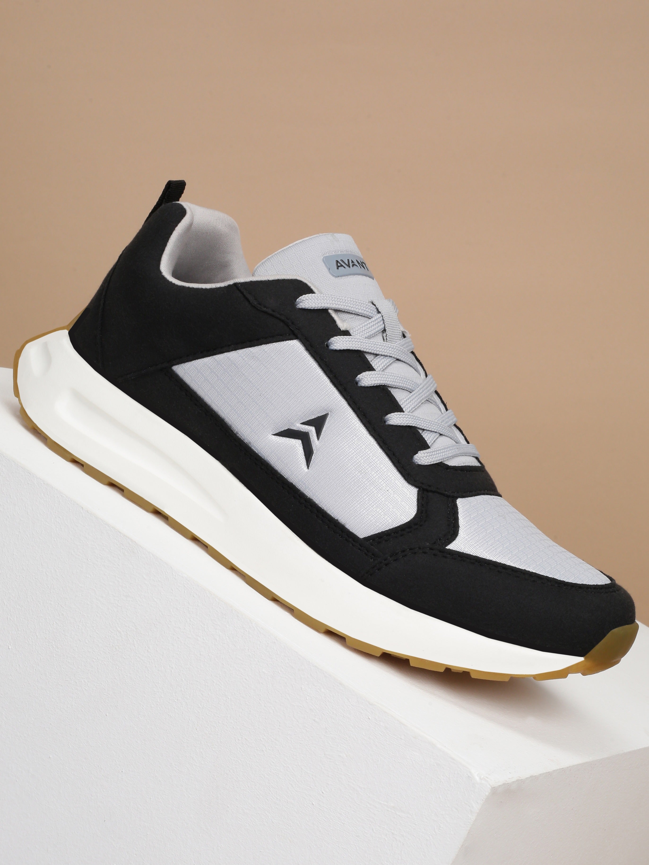 Avant Men's MaxRush Sneakers - Navy/White