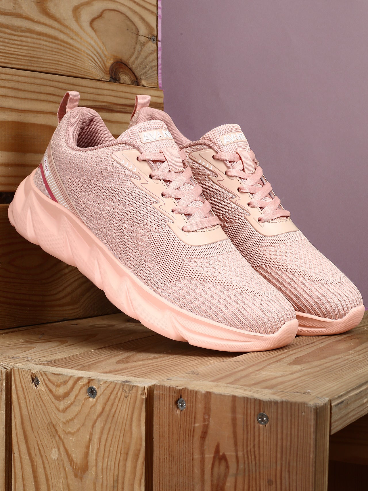 Avant Women's Jingle Walking Shoes - Peach