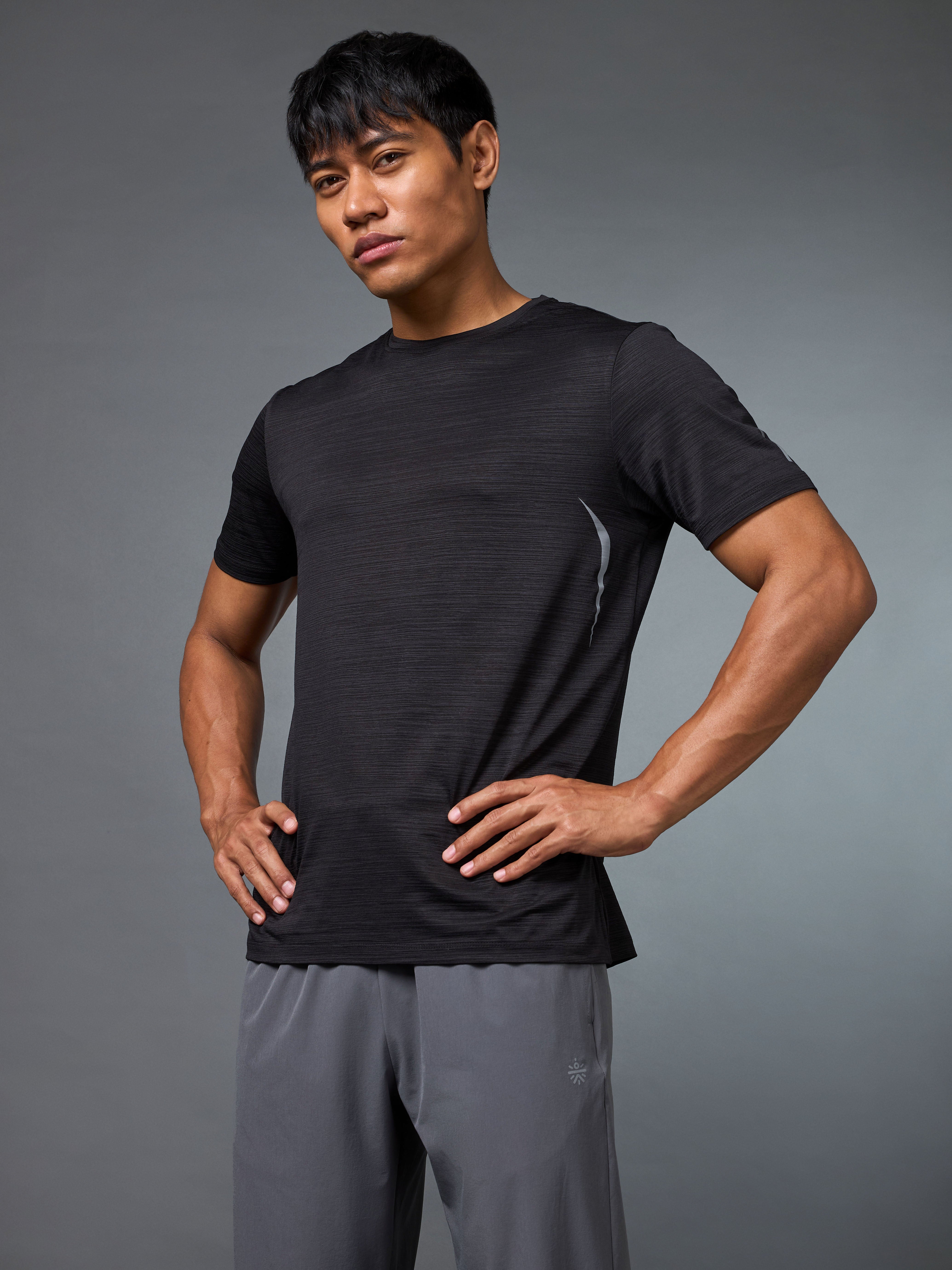 Men's City Escape Black Running T-shirt