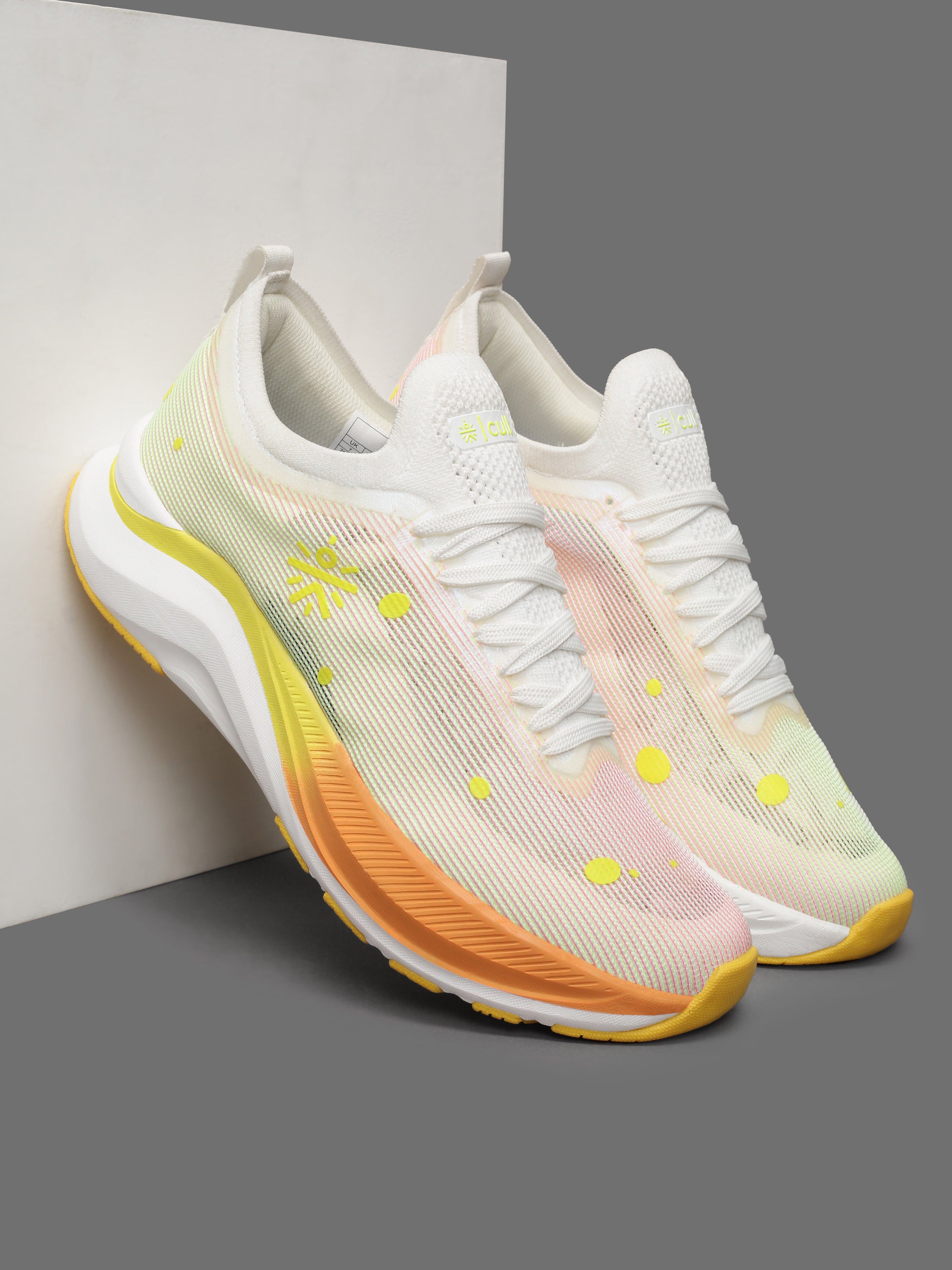 cult Women's Glidewave Running Shoes - Orange