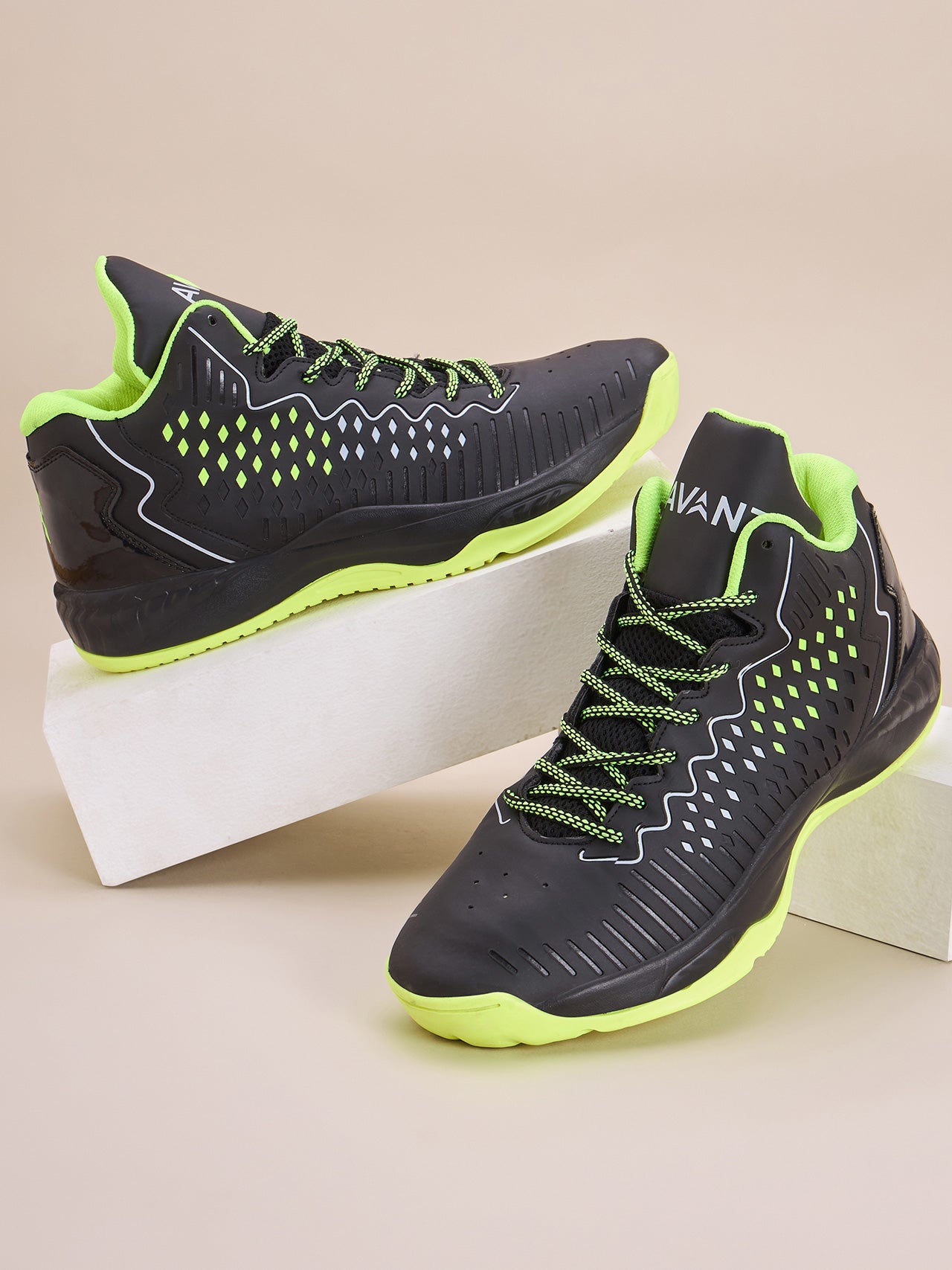 Avant Men's ElevateX Sneaker Shoes - Black