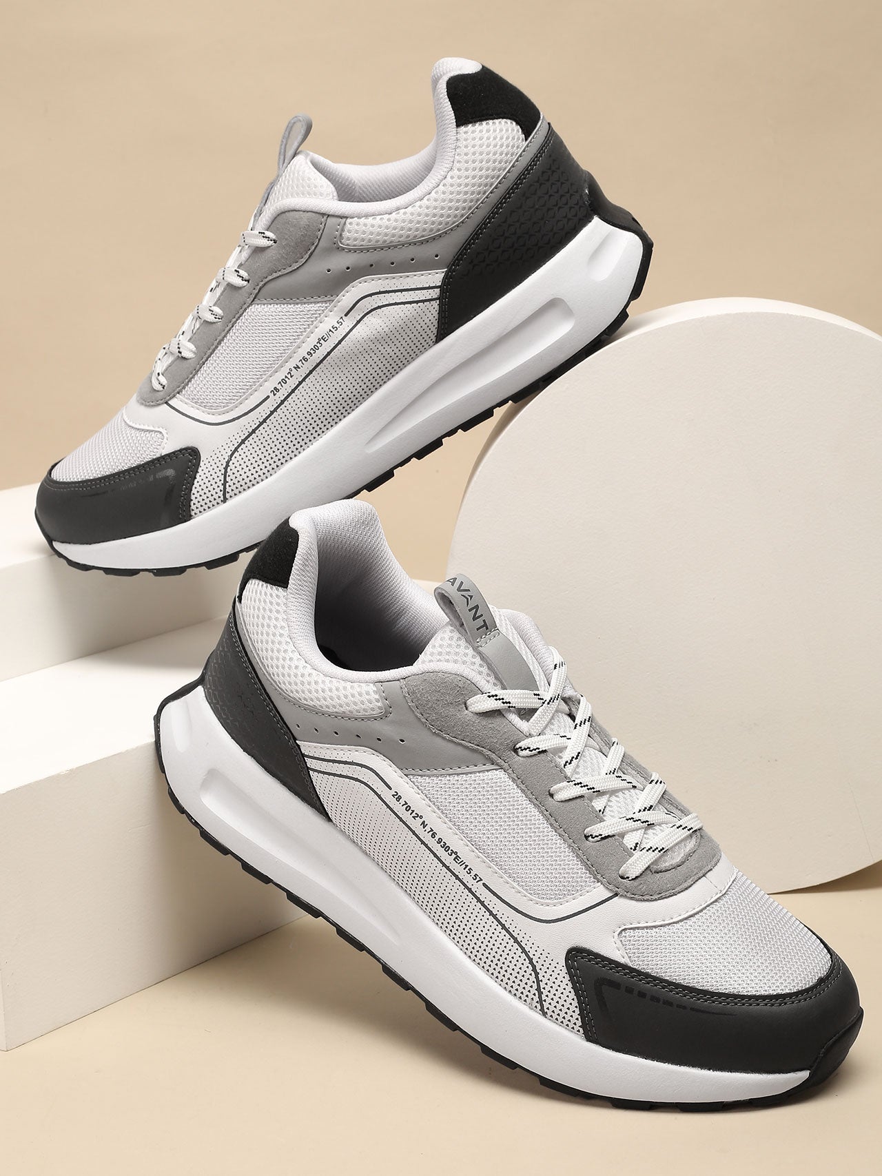 Avant Men's NexStep Sneaker Shoes - Black/White