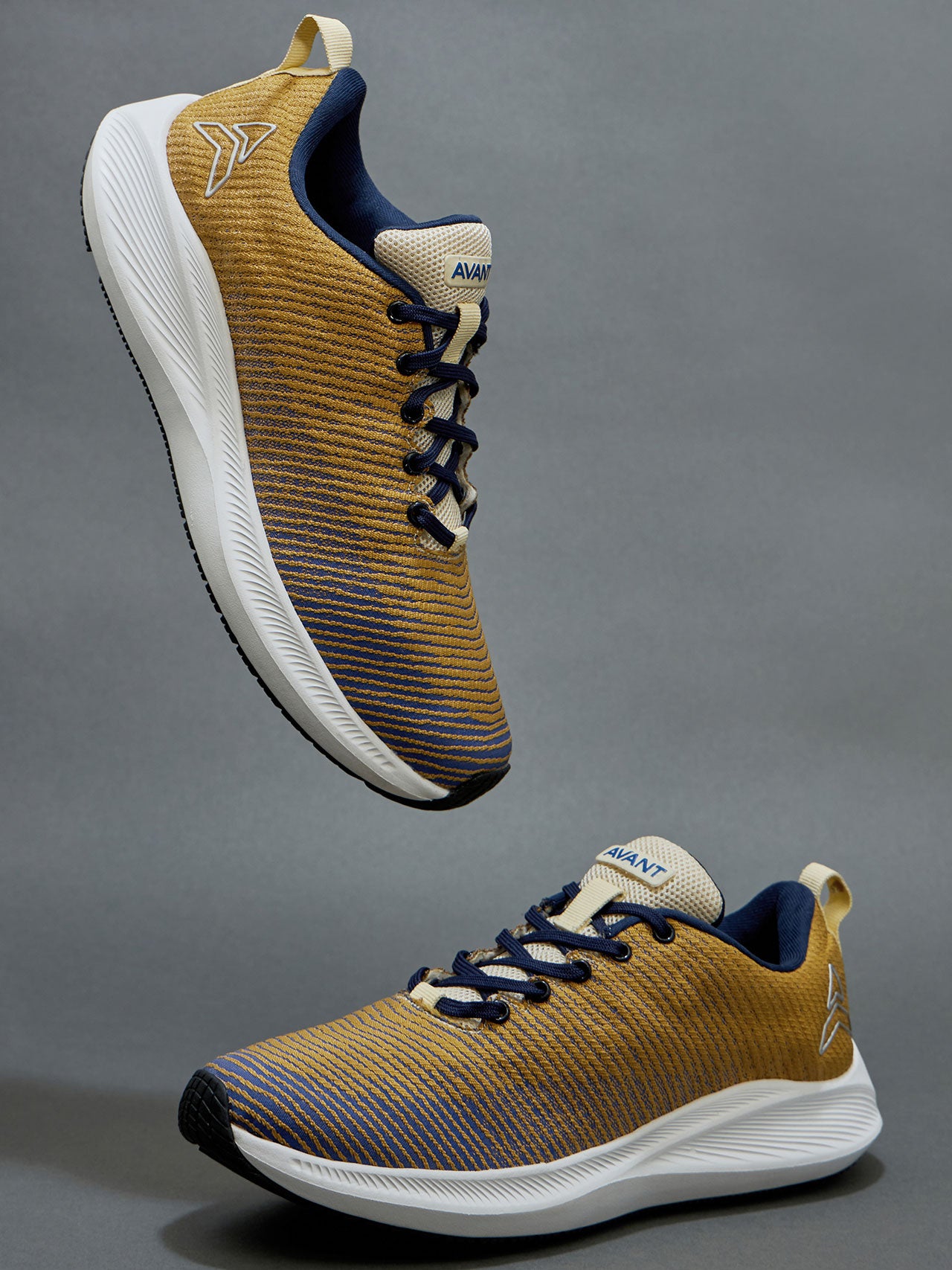 Avant Men's Matrix Running Shoes-Gold/Blue