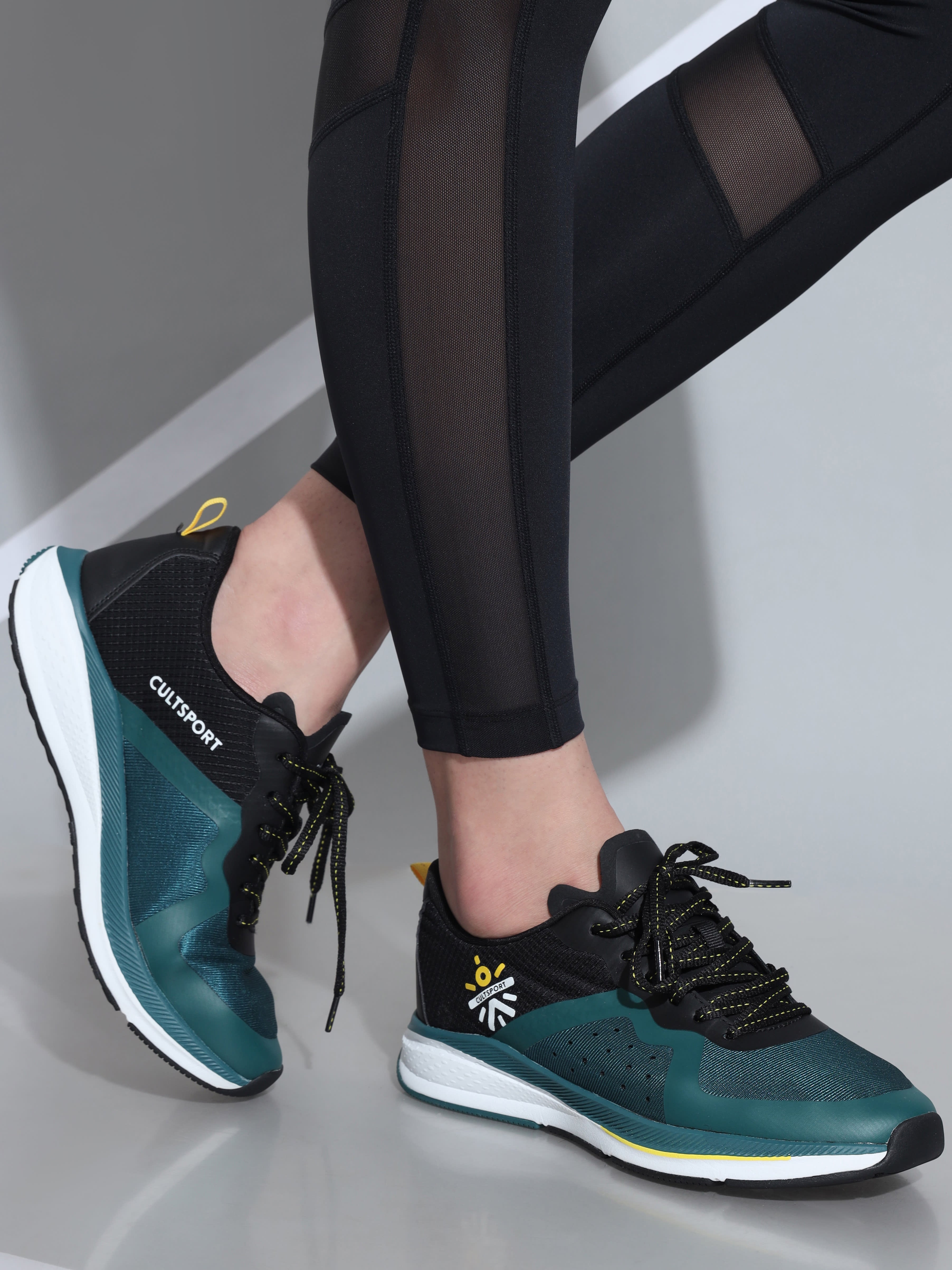 cult Speedster Women Running Shoes - Black/ Dark Teal