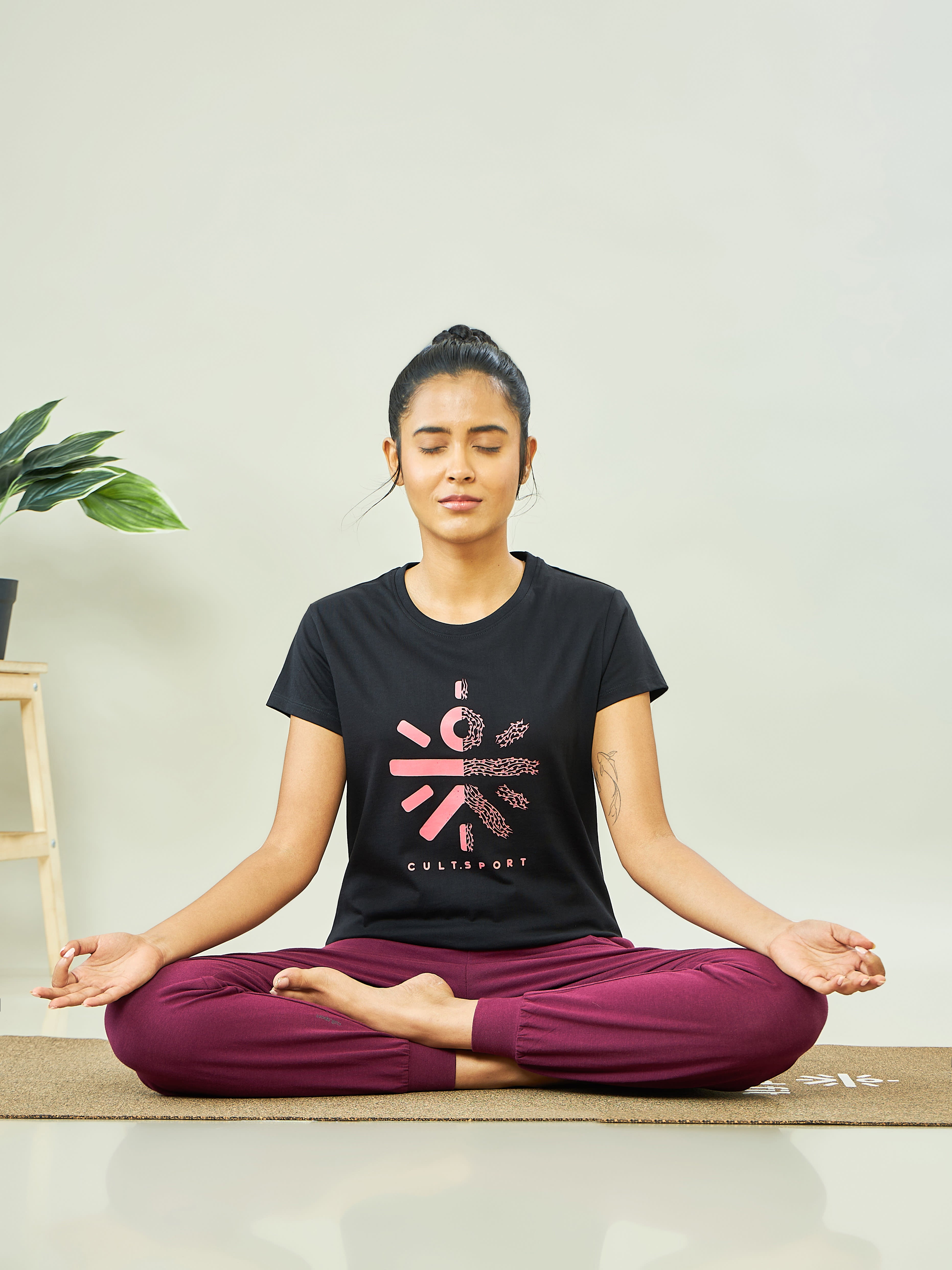 Graphic Logo Print Training T-shirt