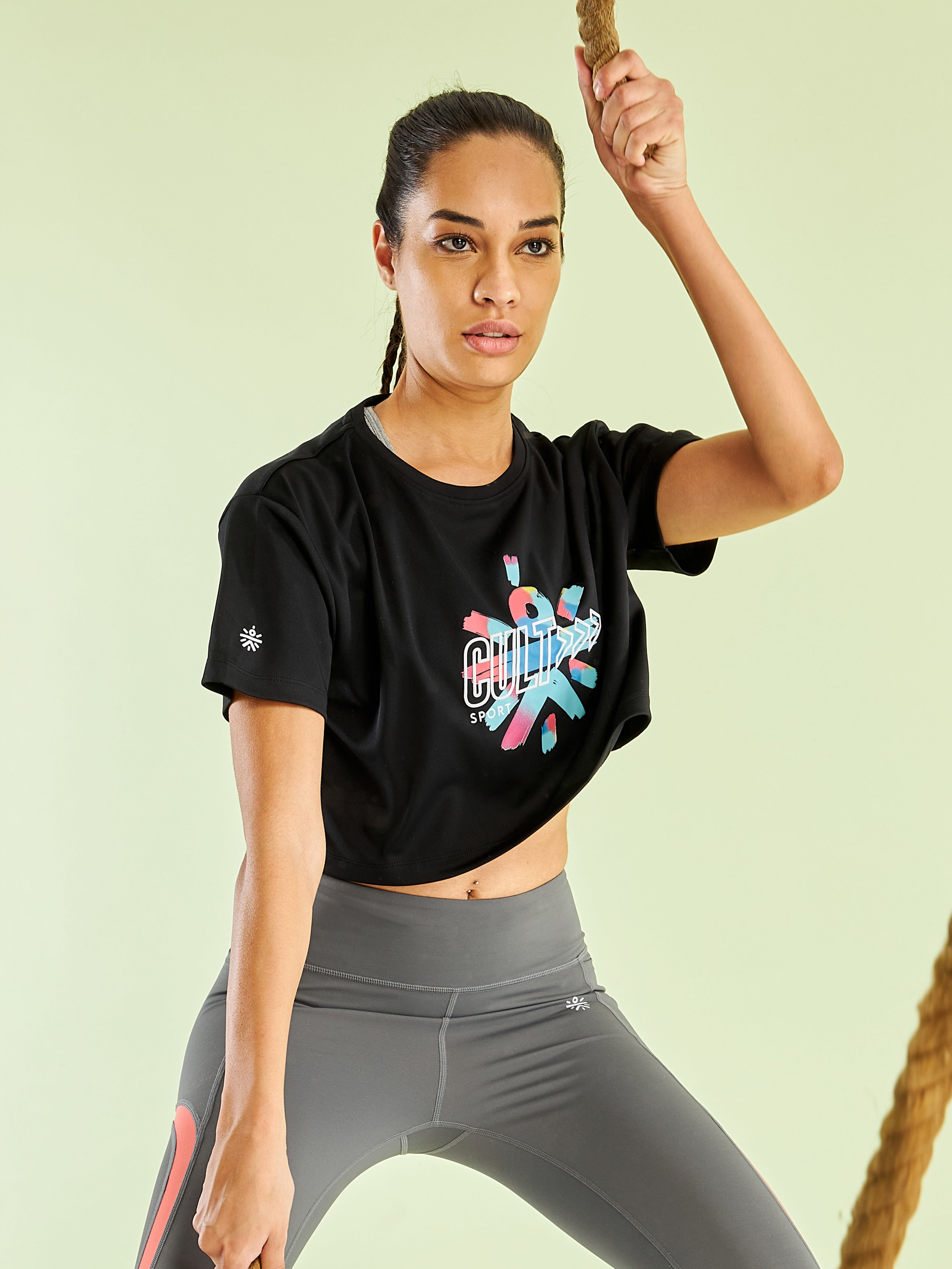 Graphic Print Cropped Gym T-shirt