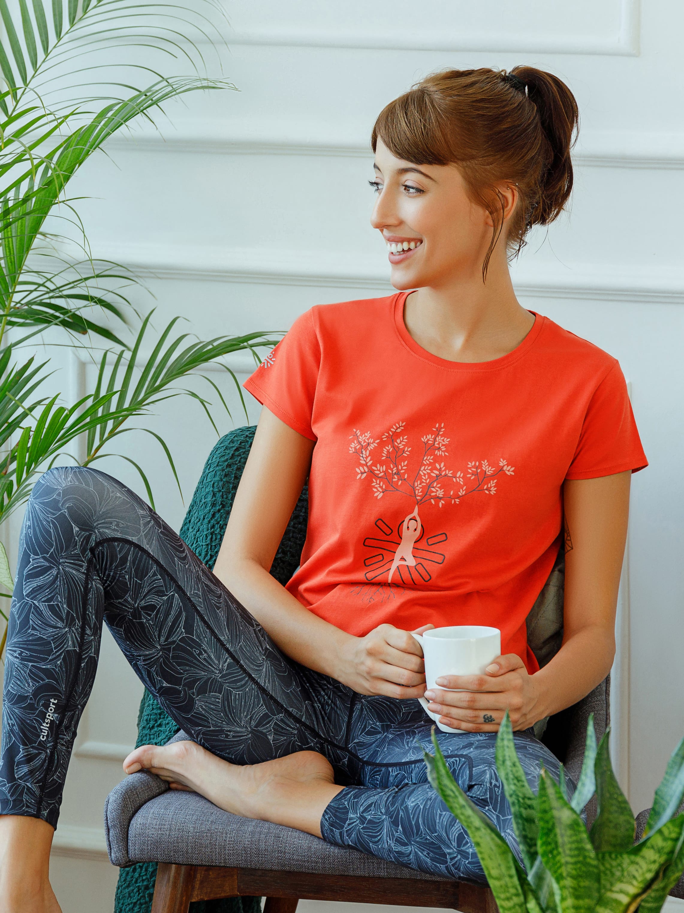 Graphic Print Yoga T-shirt