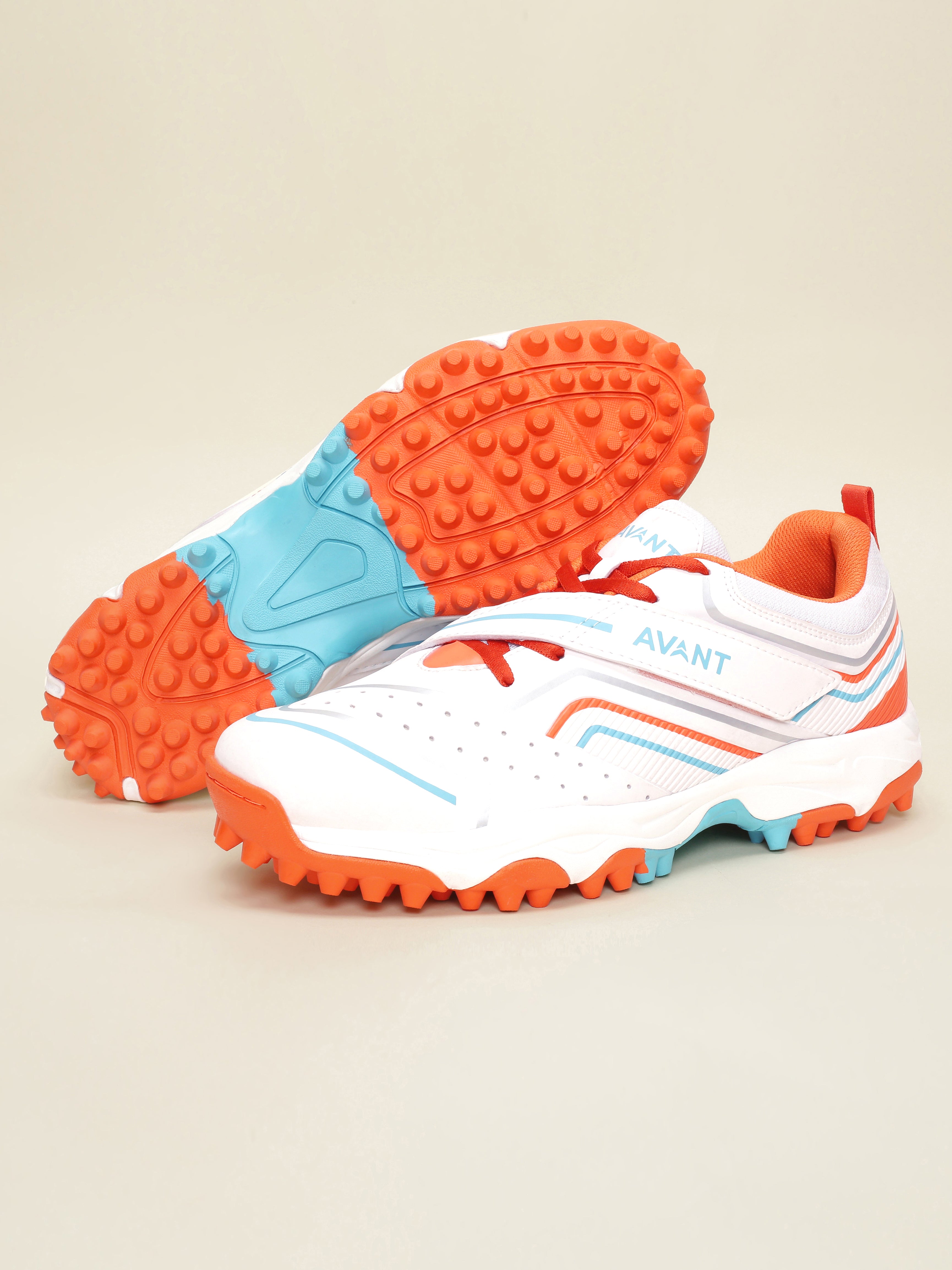 Avant Men's Impact Cricket Shoes - White/Orange