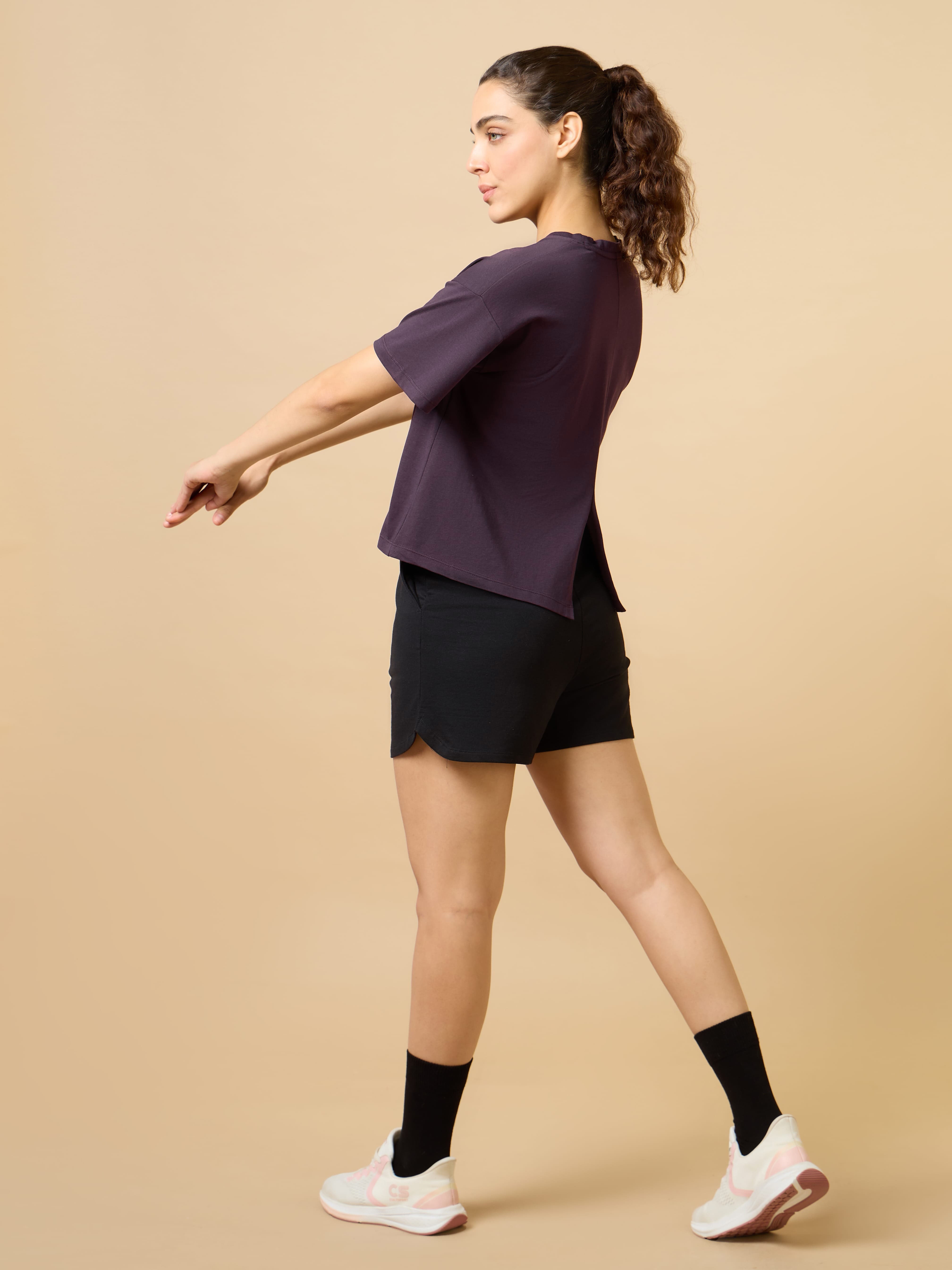 Women's Plum Workout Essential T-shirt