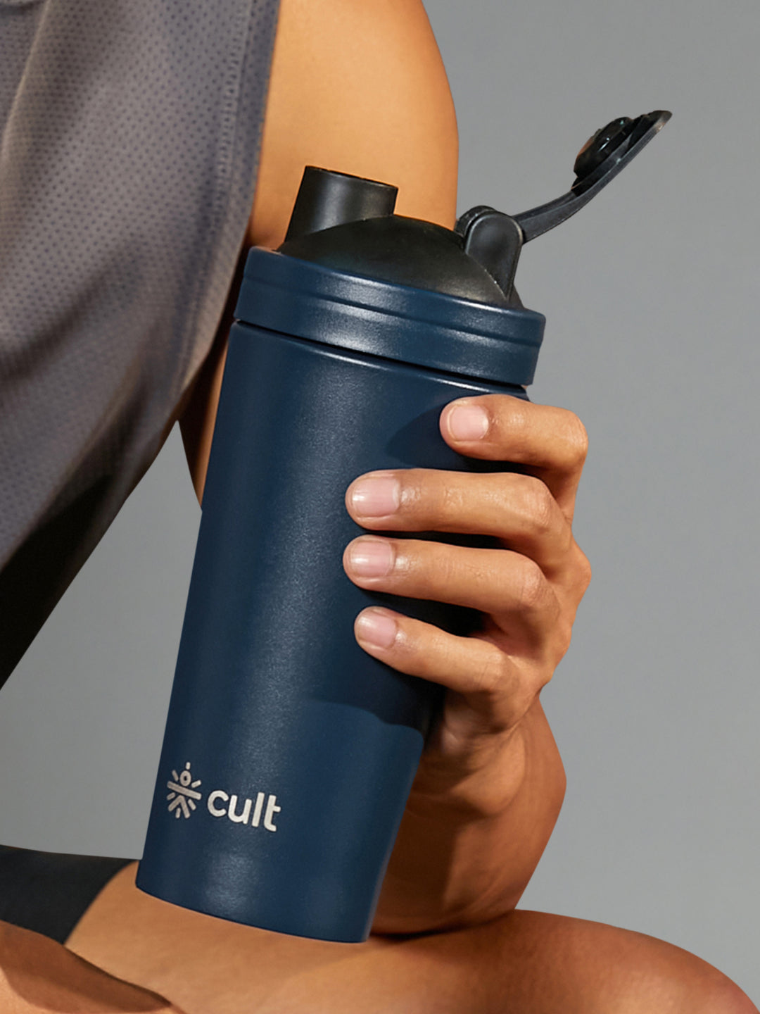 cult Steel Shaker 700ml Blue