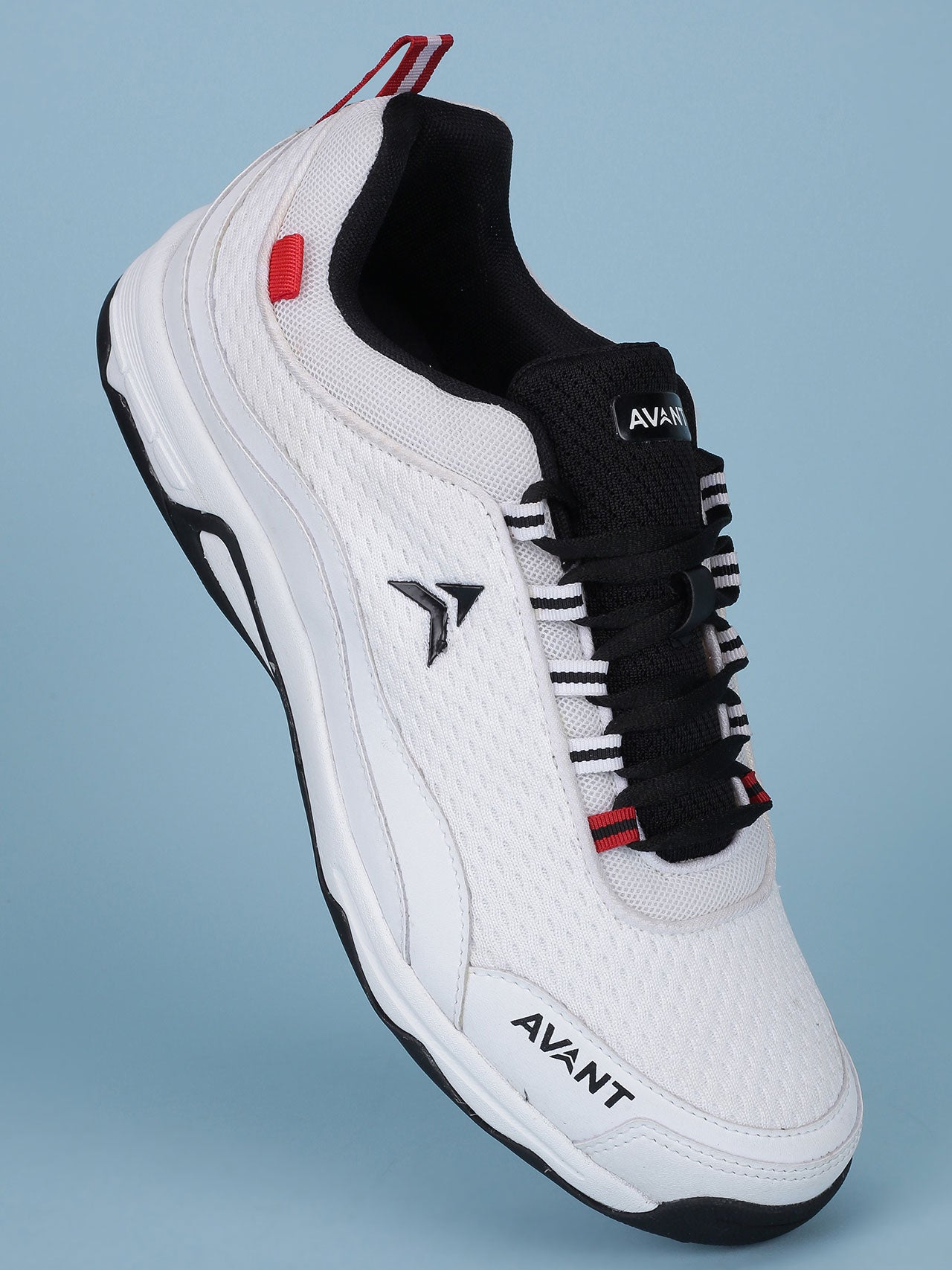 Avant Men's Striker Cricket Shoes - White /Black