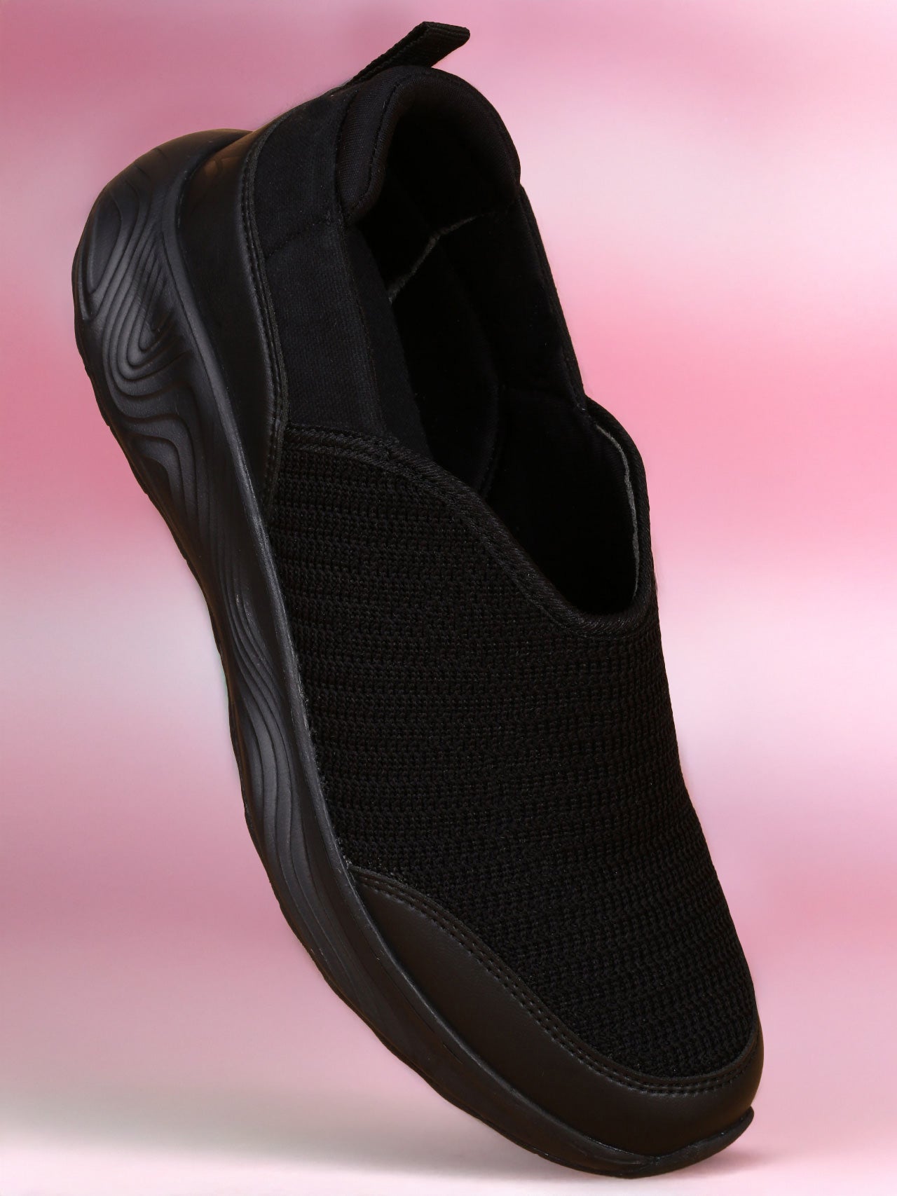 Avant Women's Shadow Slip-On Walking Shoes - Black