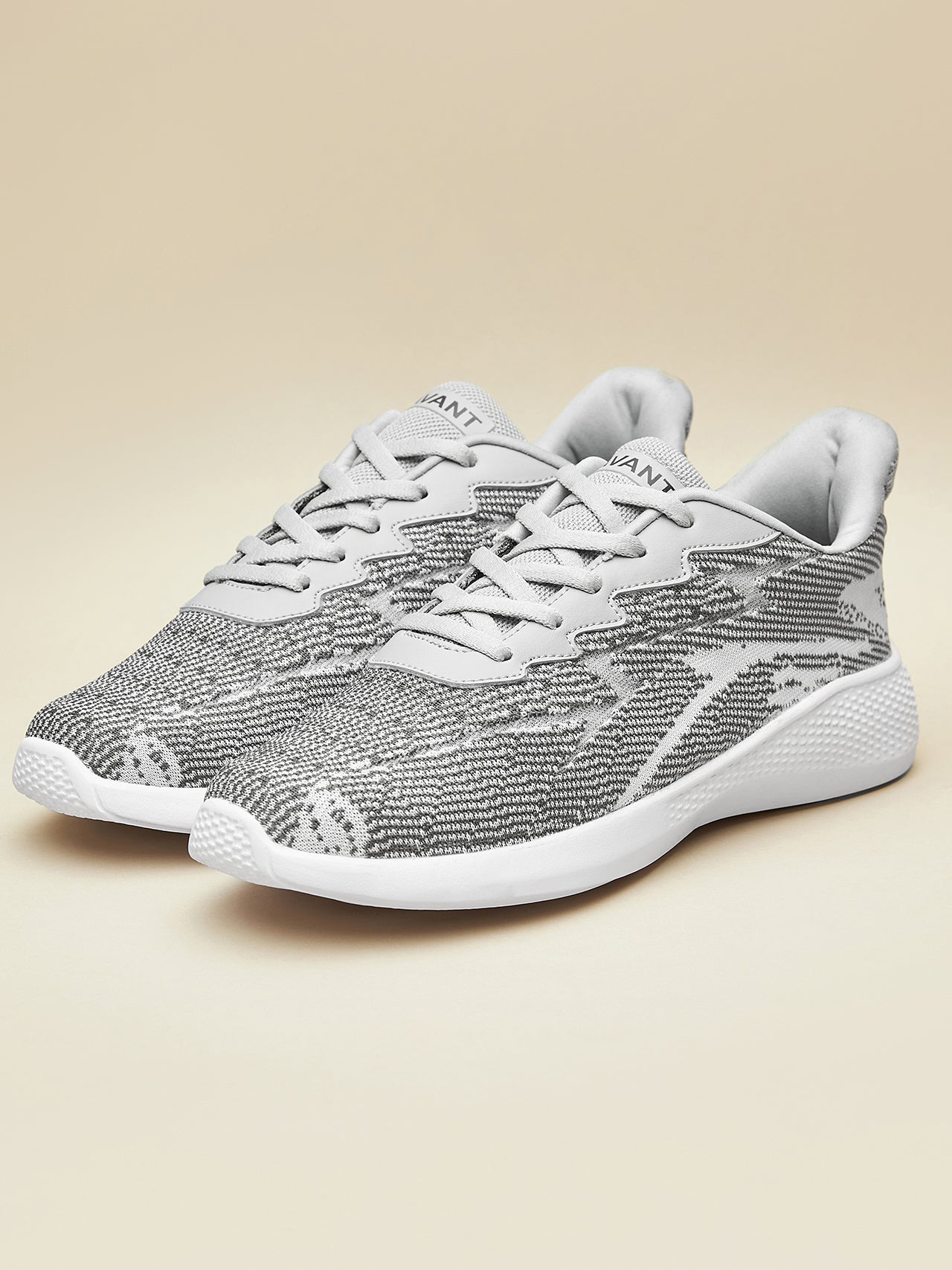 Avant Men's Classic Knitted Walking Shoes- Beige