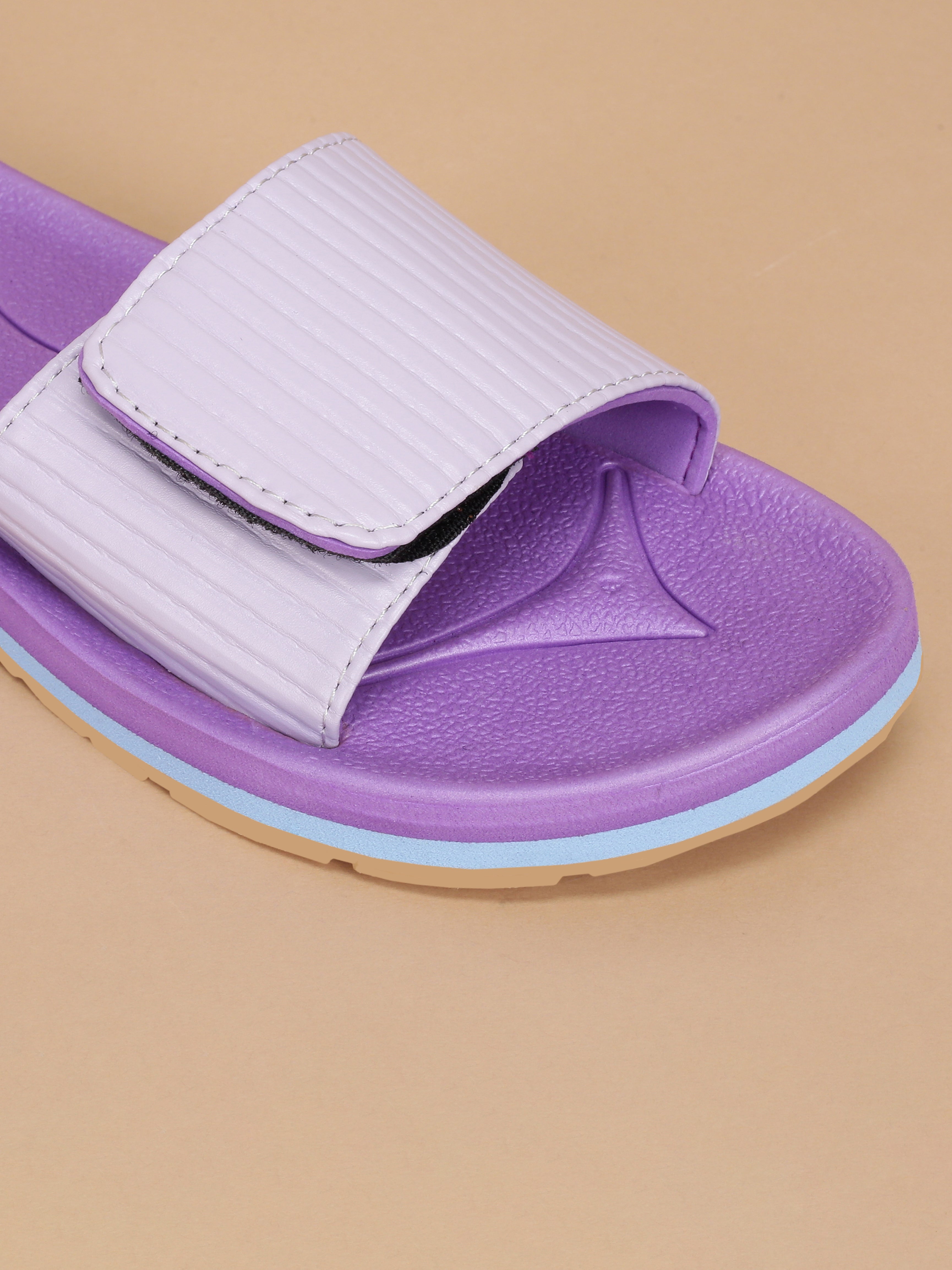 Avant Women's Zyra Sliders - Purple