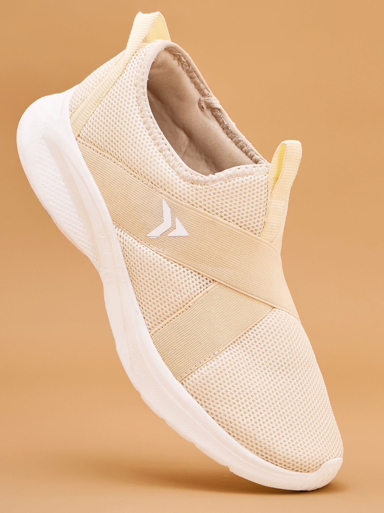 Avant Women's Glam Slip-On Walking shoes - White