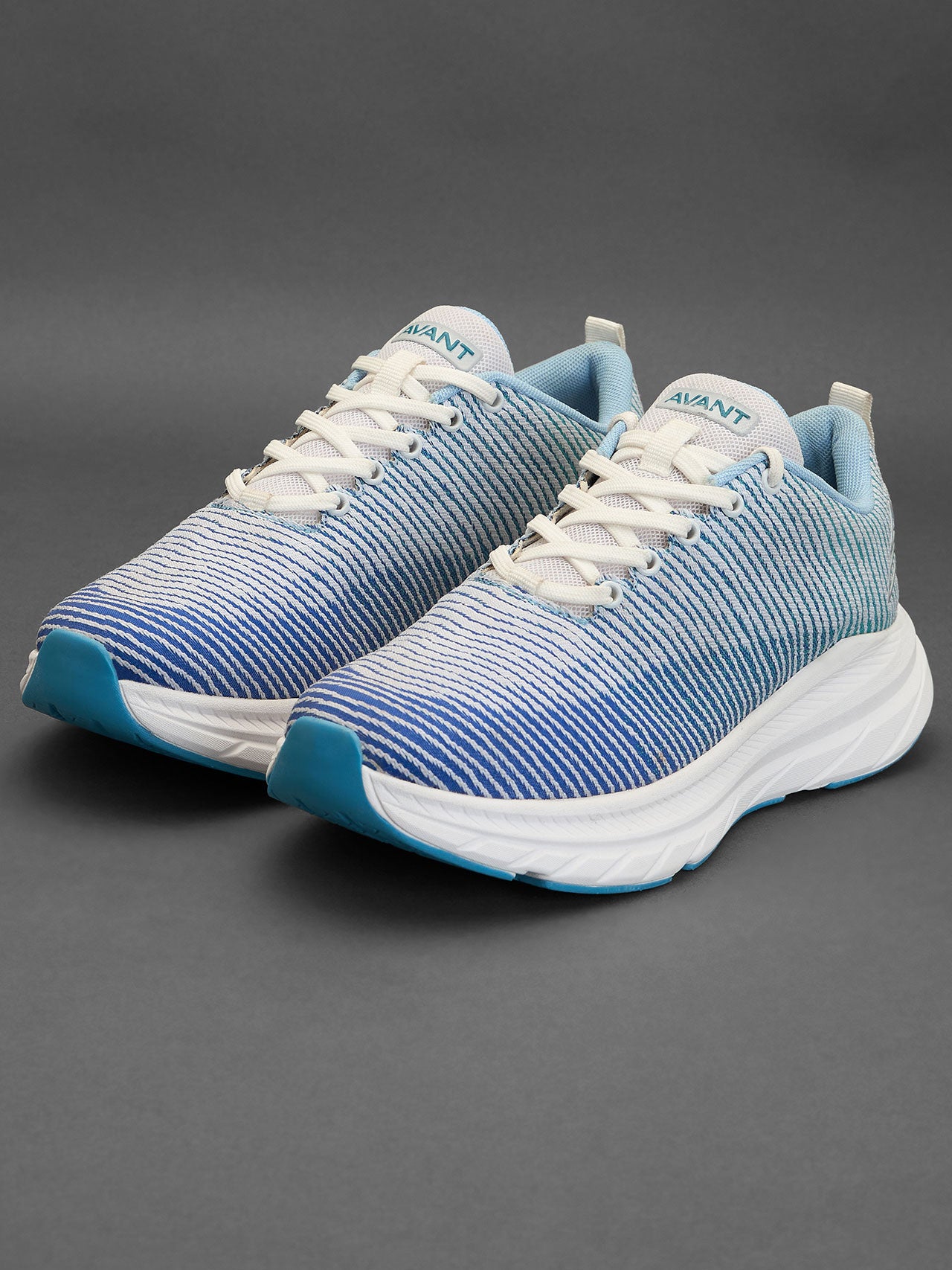 Avant Men's Matrix Running Shoes-Blue