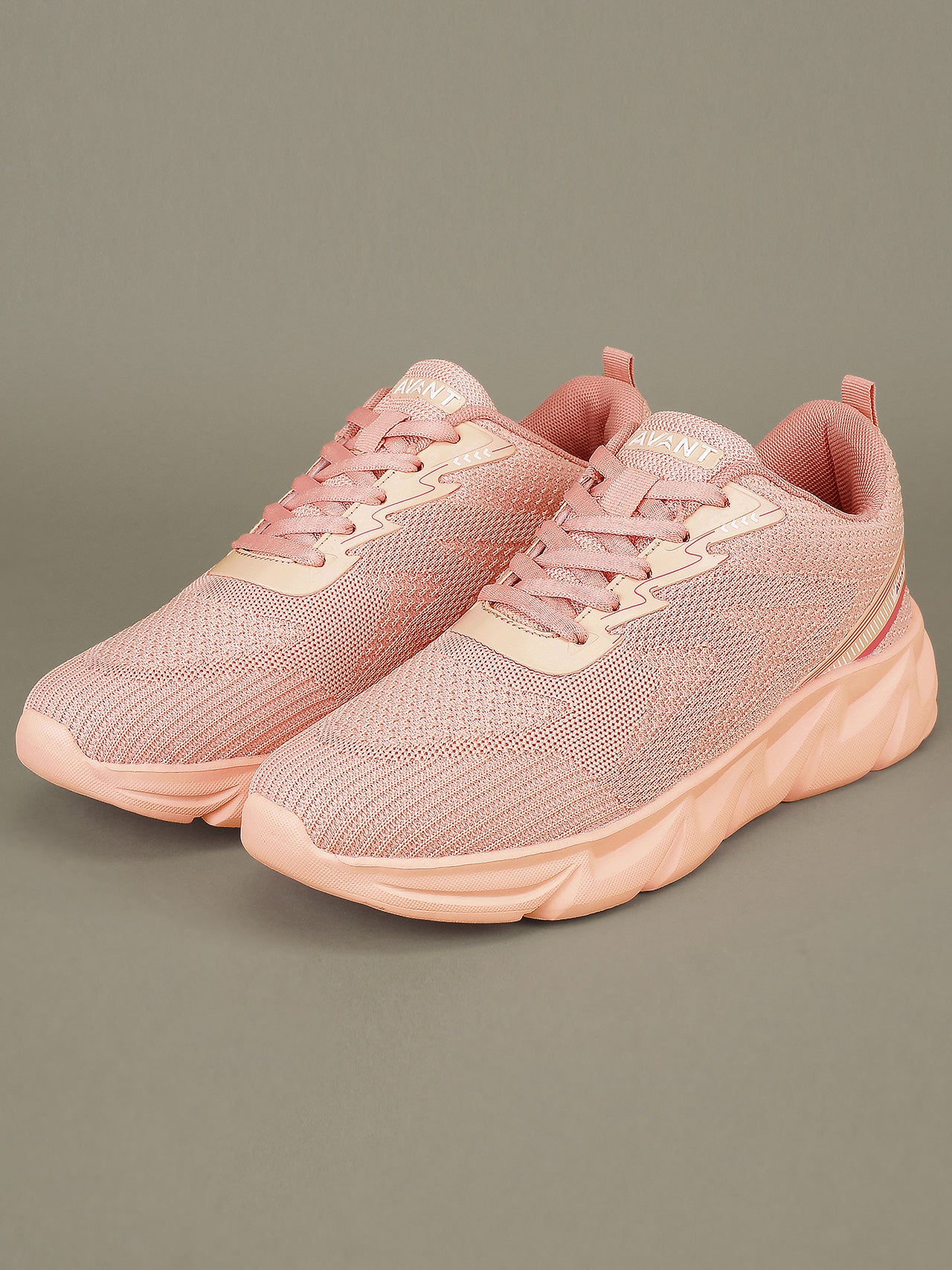 Avant Women's Jingle Walking Shoes - Peach