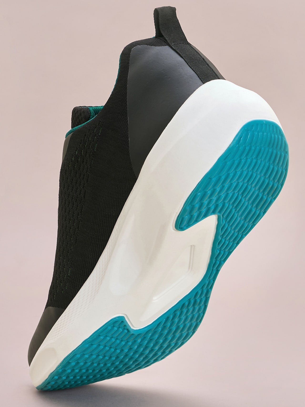 Avant Men's Stark Running Shoes - Black/Green