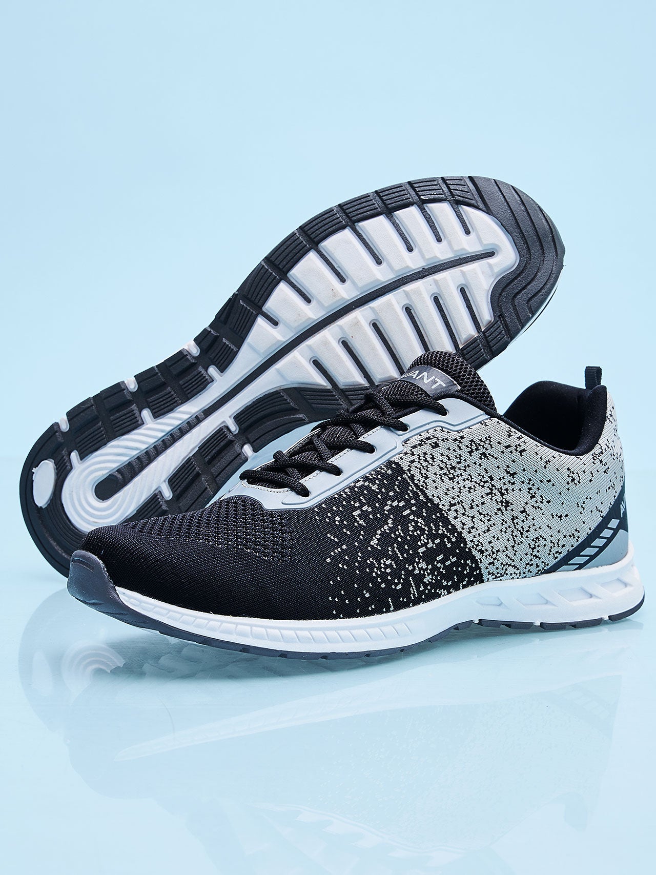 Avant Men’s Ignite PRO Running and Training shoes- Grey/Black