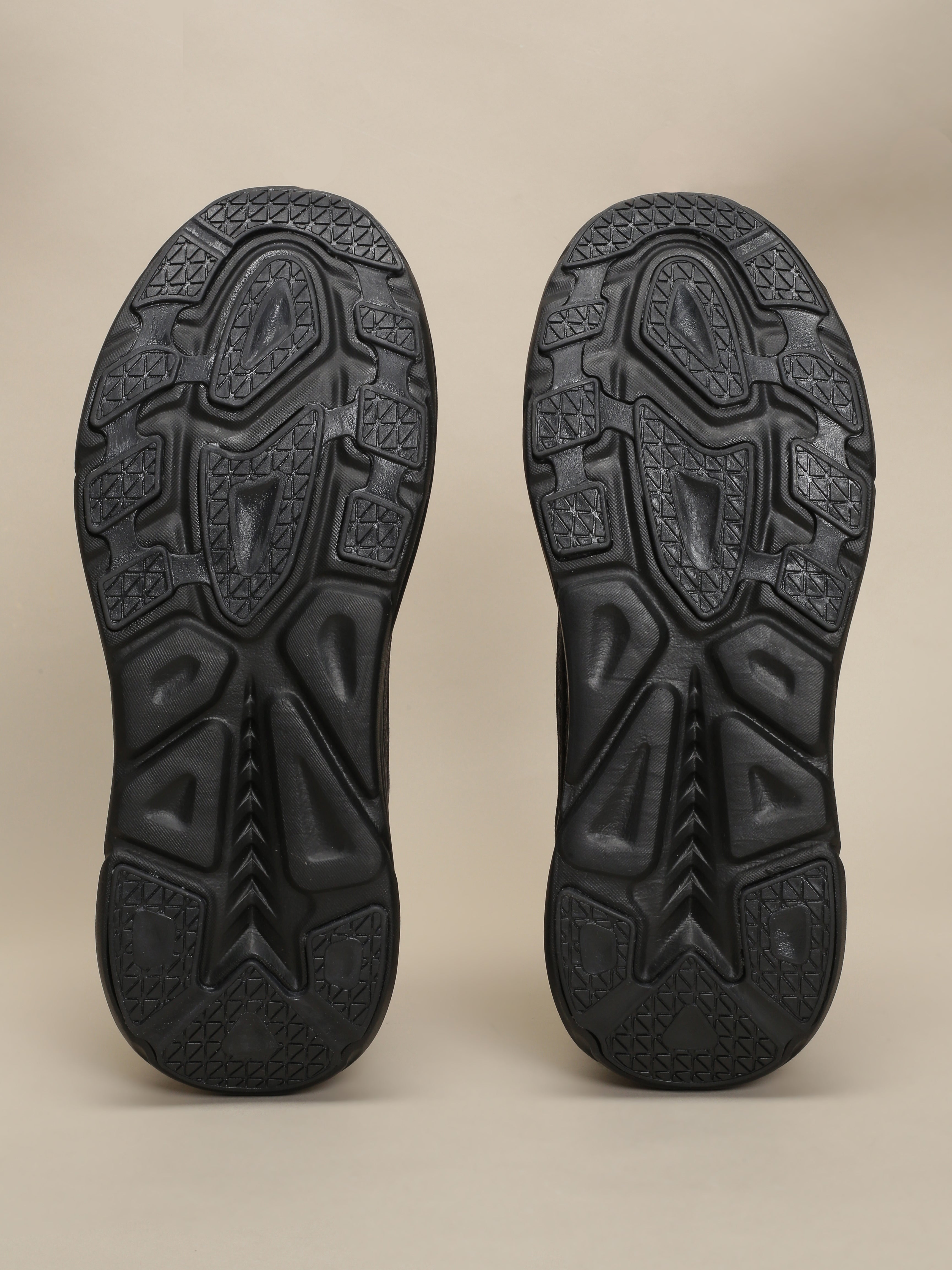 cult Men's Raze Running Shoes - Black