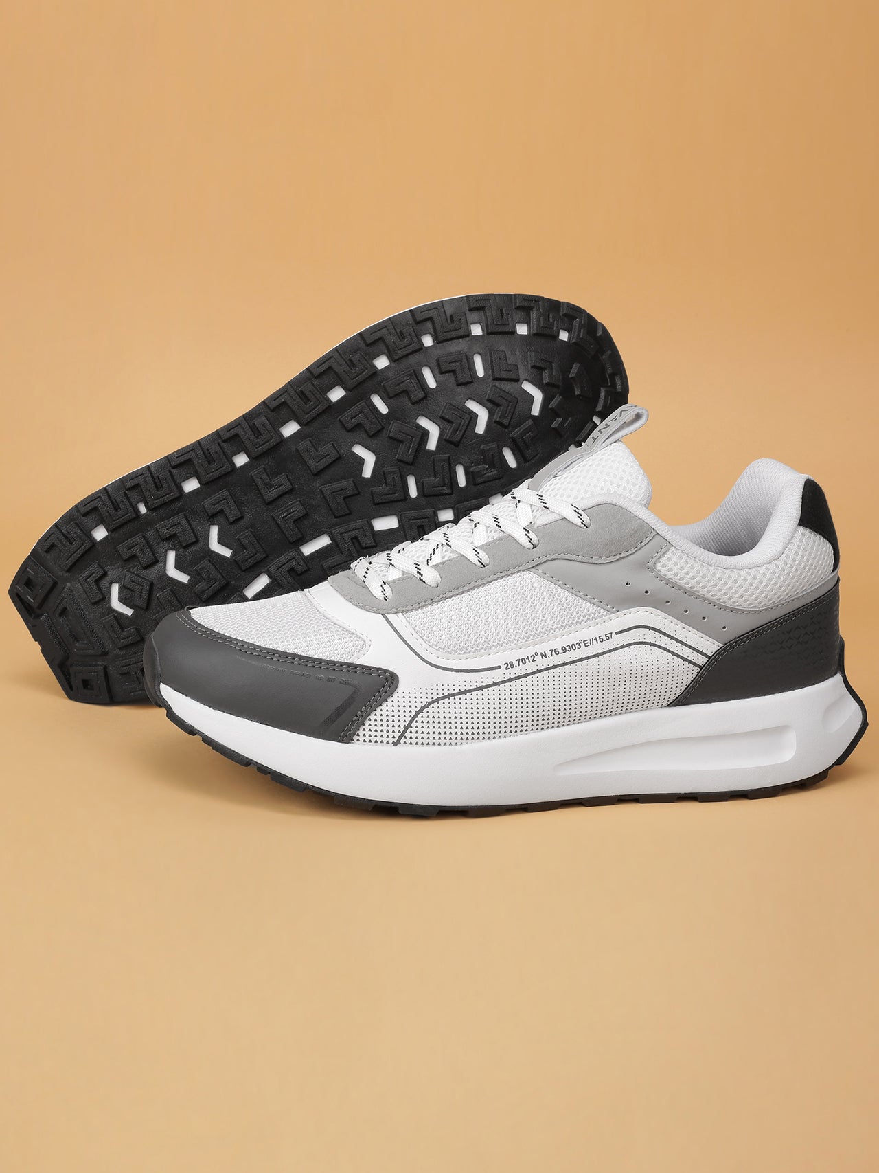 Avant Men's NexStep Sneaker Shoes - Black/White