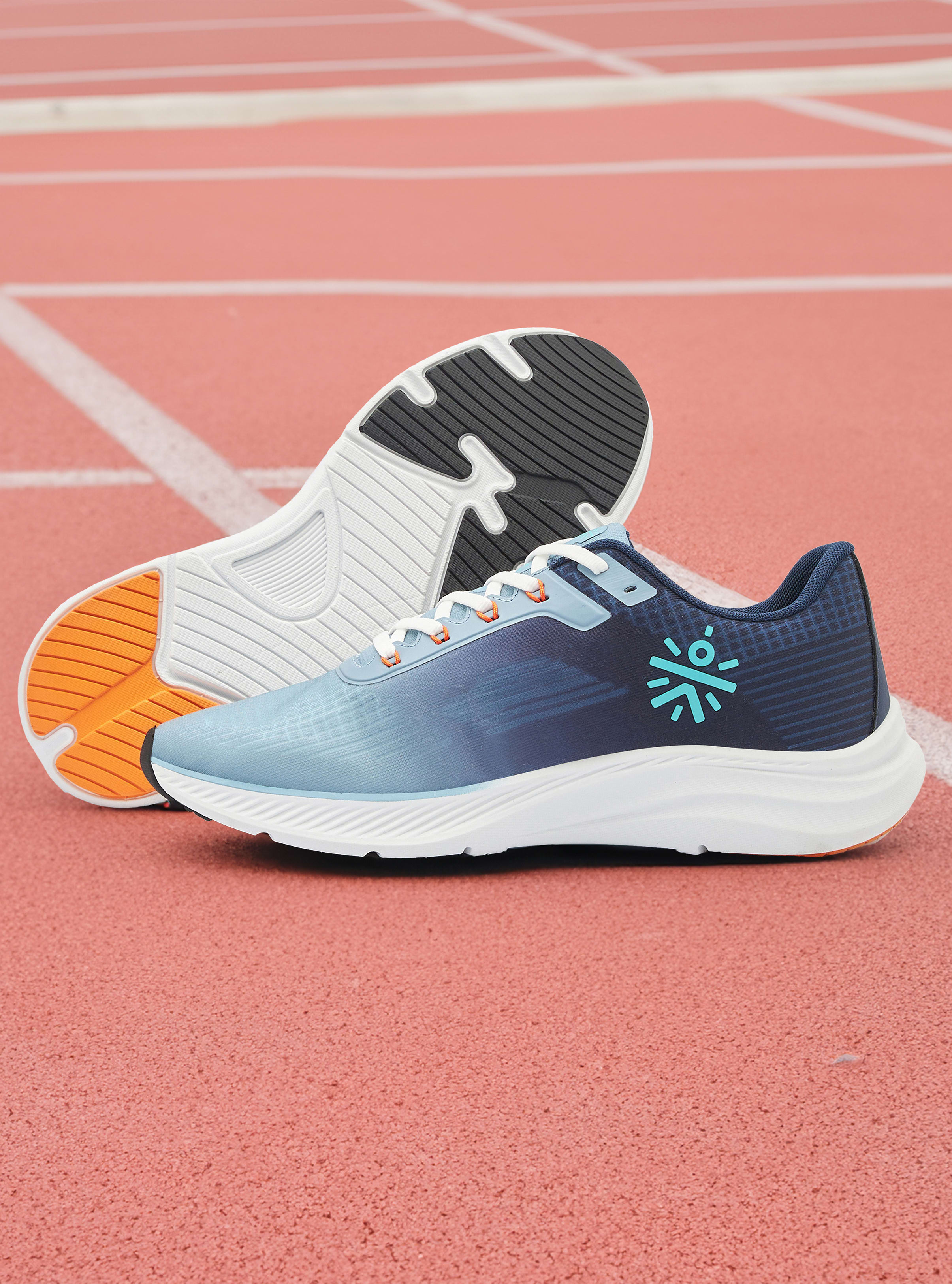 cult Thunderbird Men Running Shoes - Sky Blue