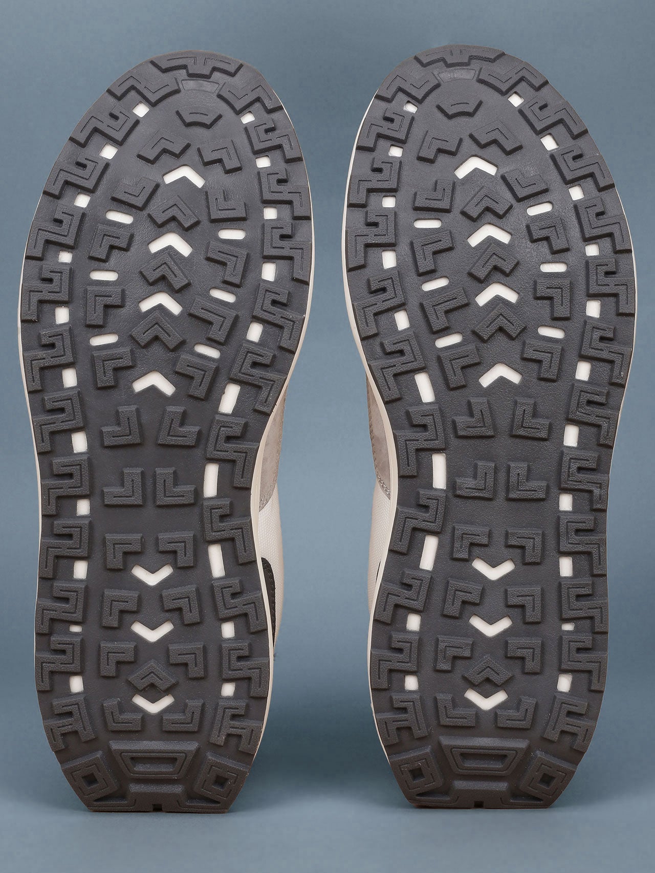 F 1855adc0 2870 47ef b393 57afec638f8f