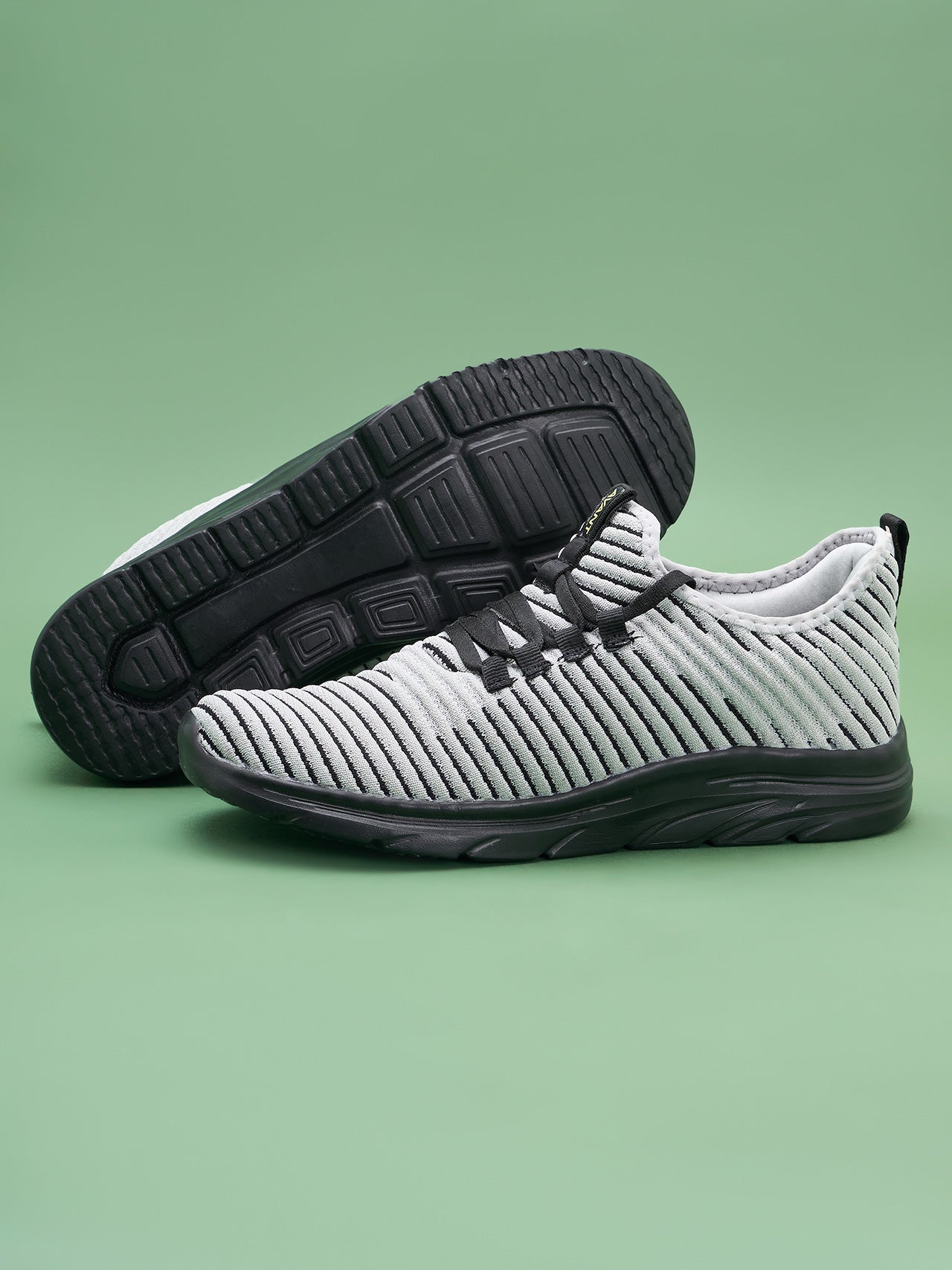 Avant Men's Maze On Walking shoes- Grey