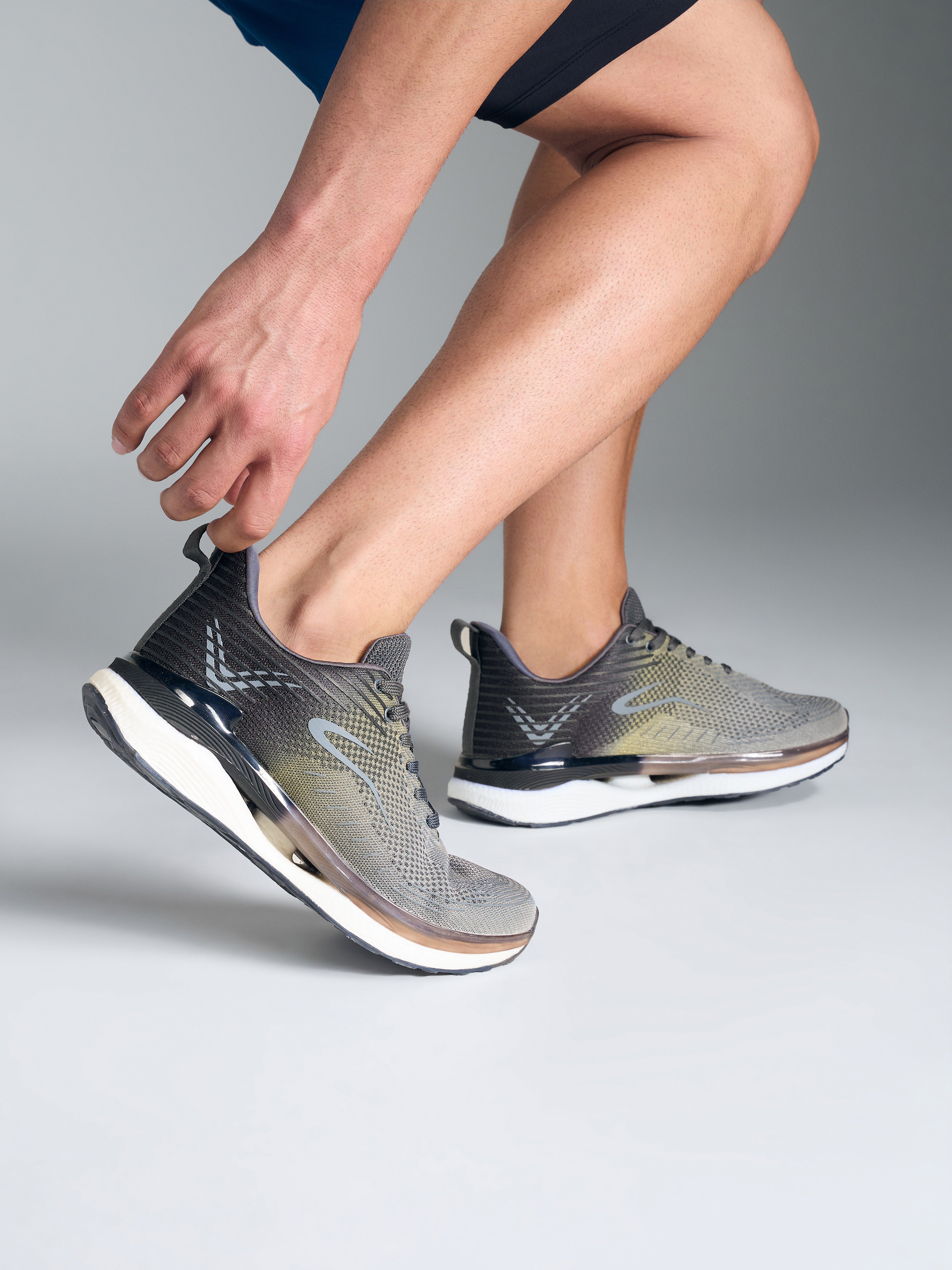 Avant Men's BounceMax Walking Shoes - D.Grey