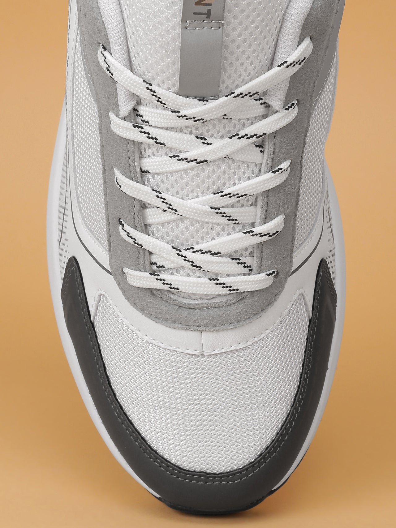 Avant Men's NexStep Sneaker Shoes - Black/White