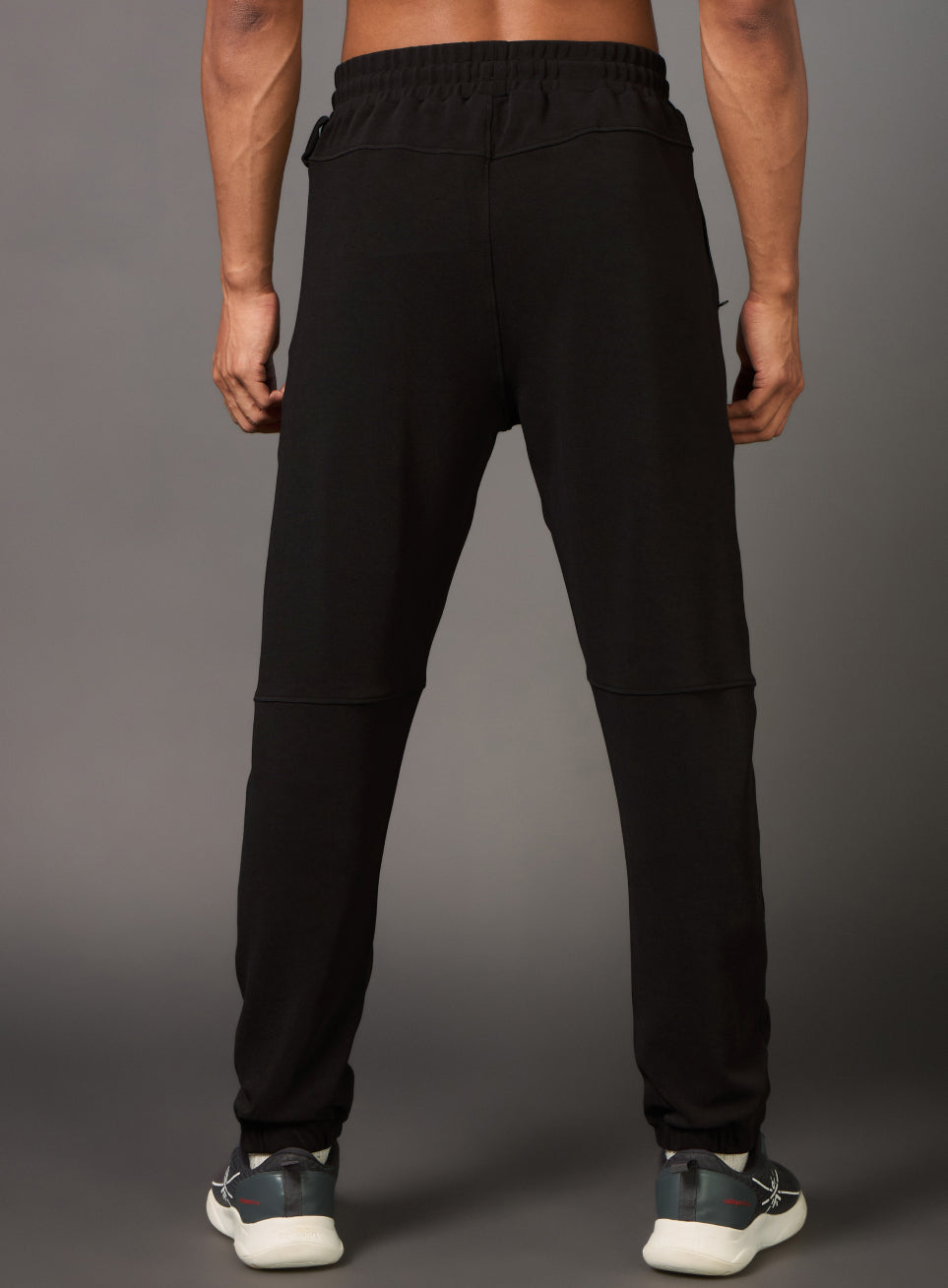 Men's Terrain Black Running Trackpant
