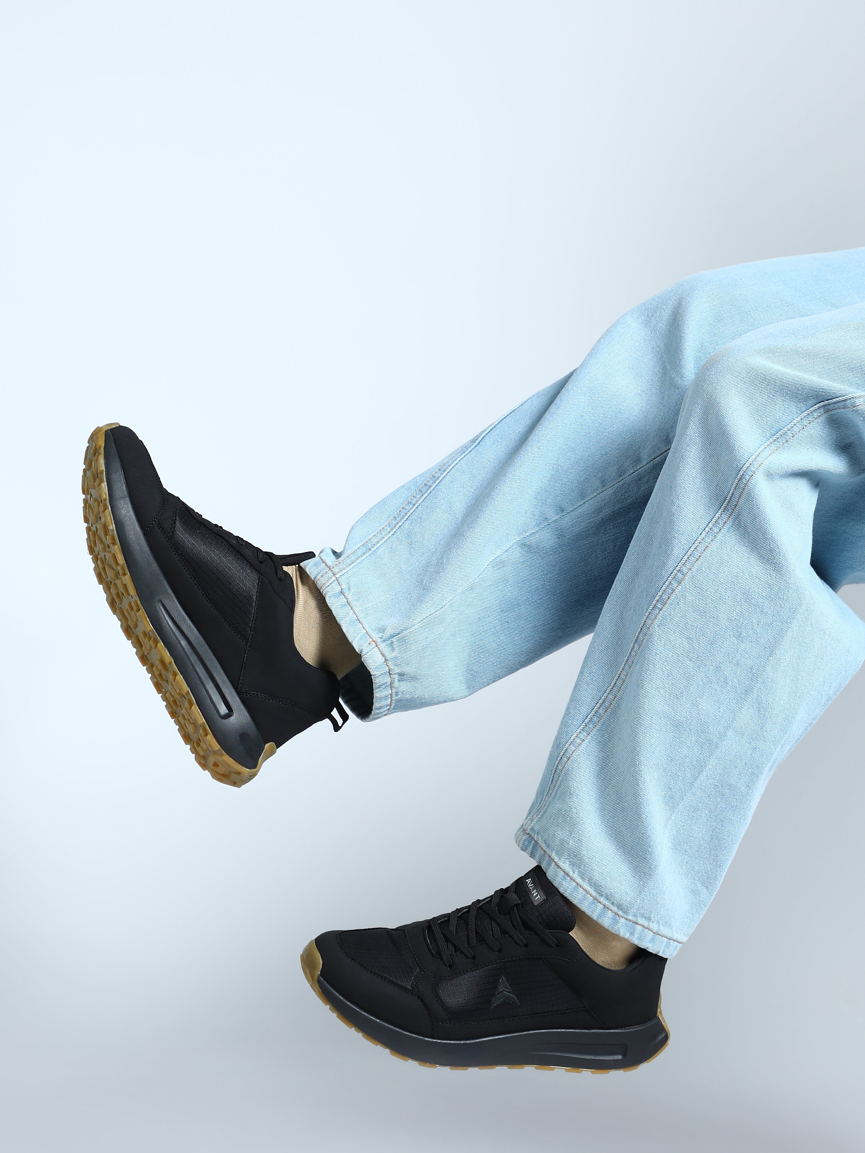 Avant Men's MaxRush Sneakers - Black