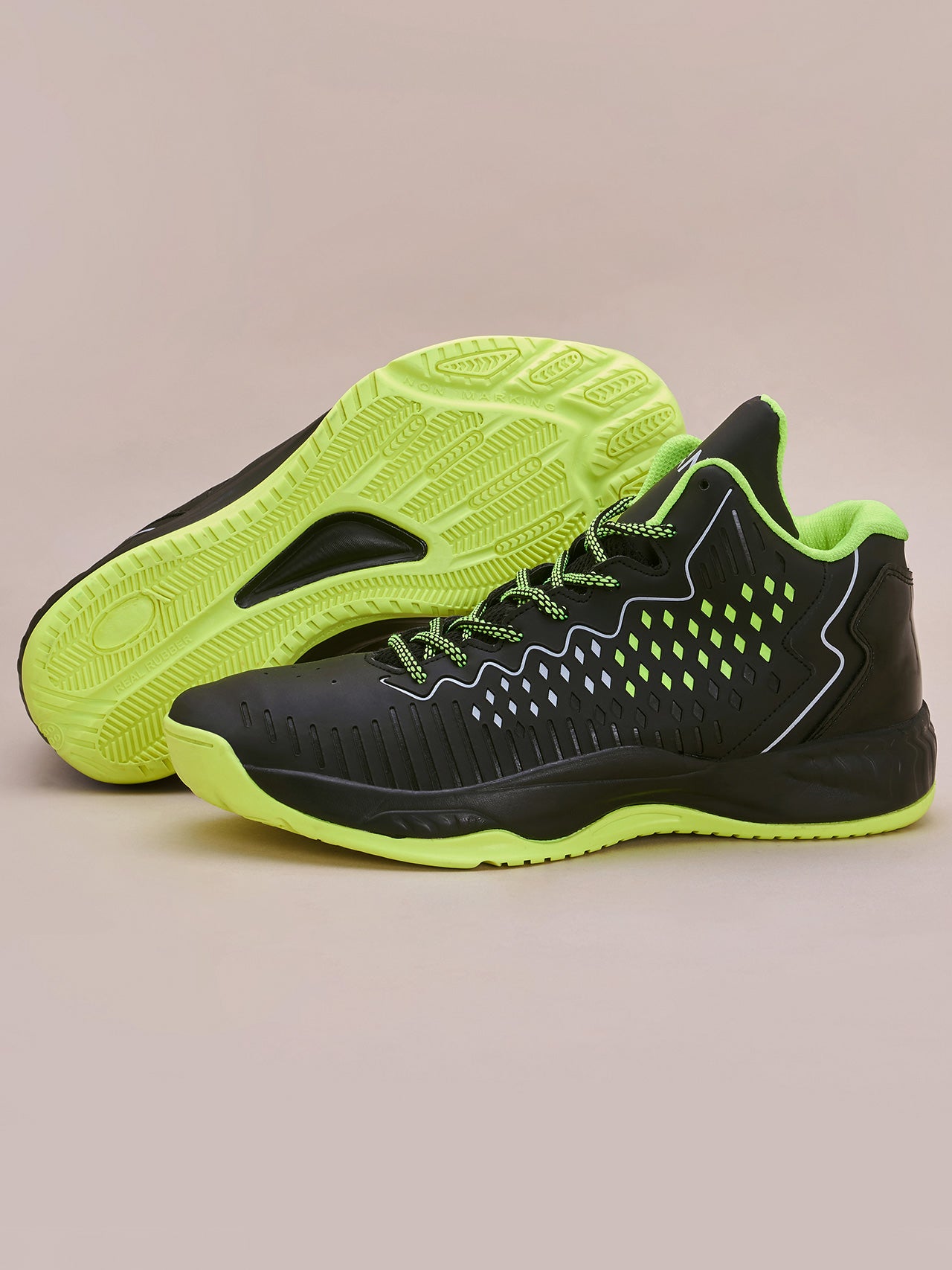 Avant Men's ElevateX Sneaker Shoes - Black