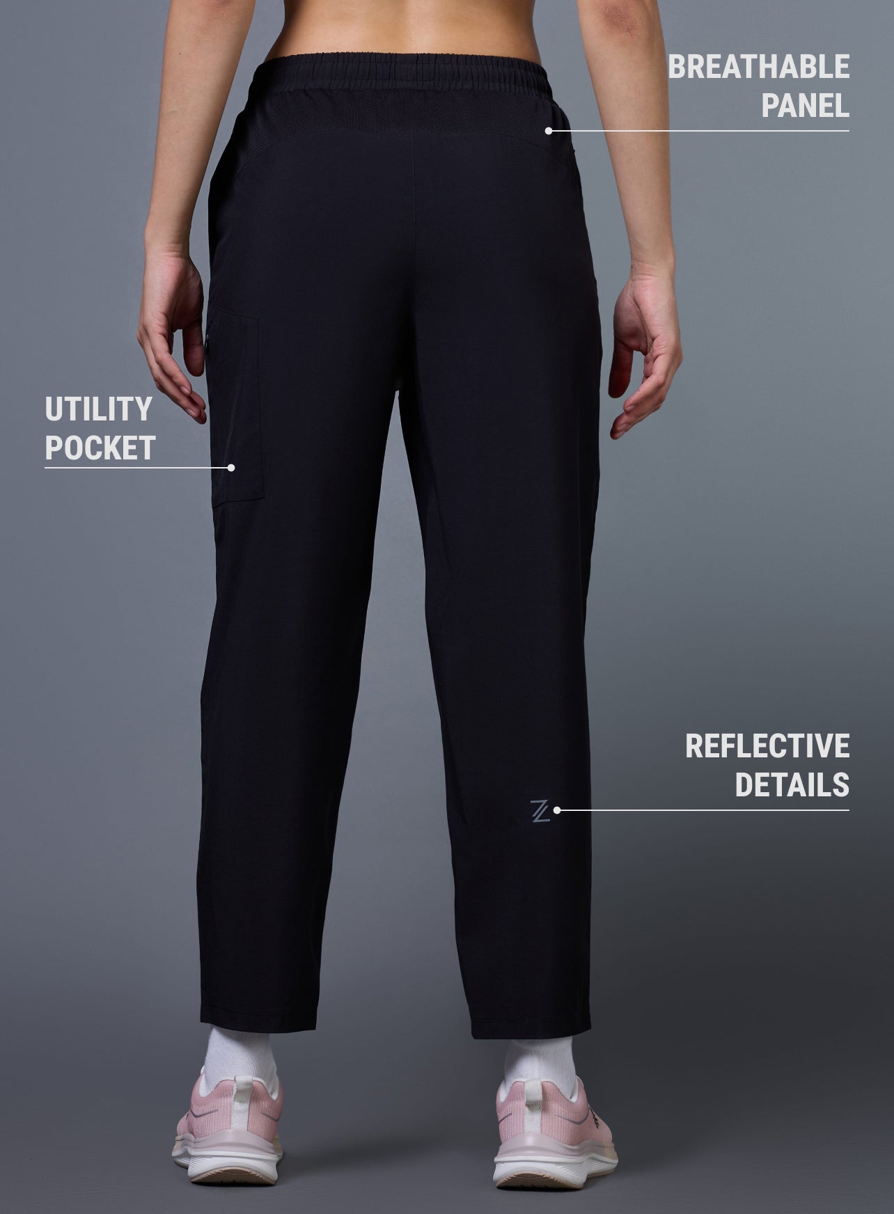 Women's Black Run Elevate Cropped Trackpants