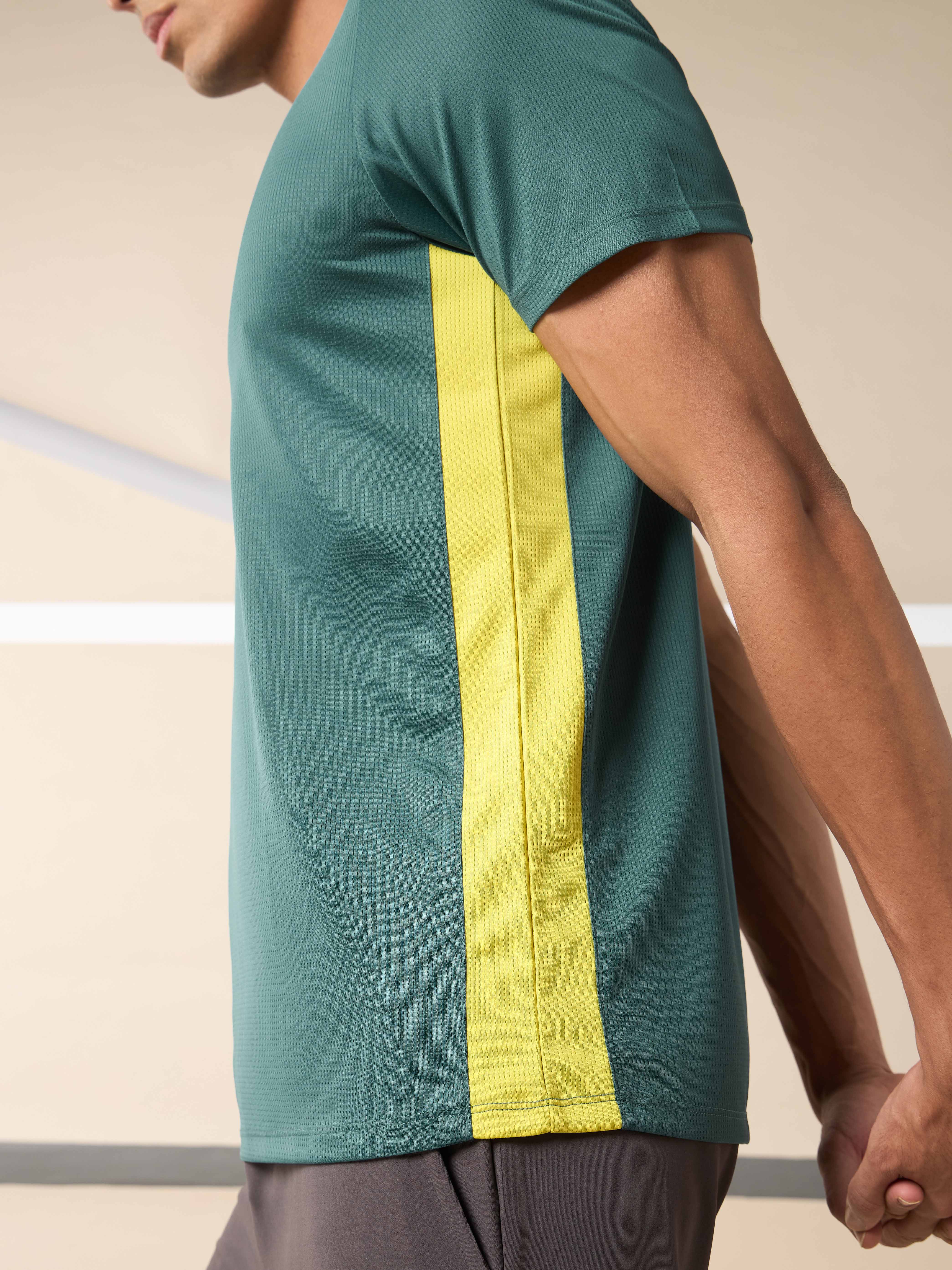 Challenger Dry Fit T-shirt