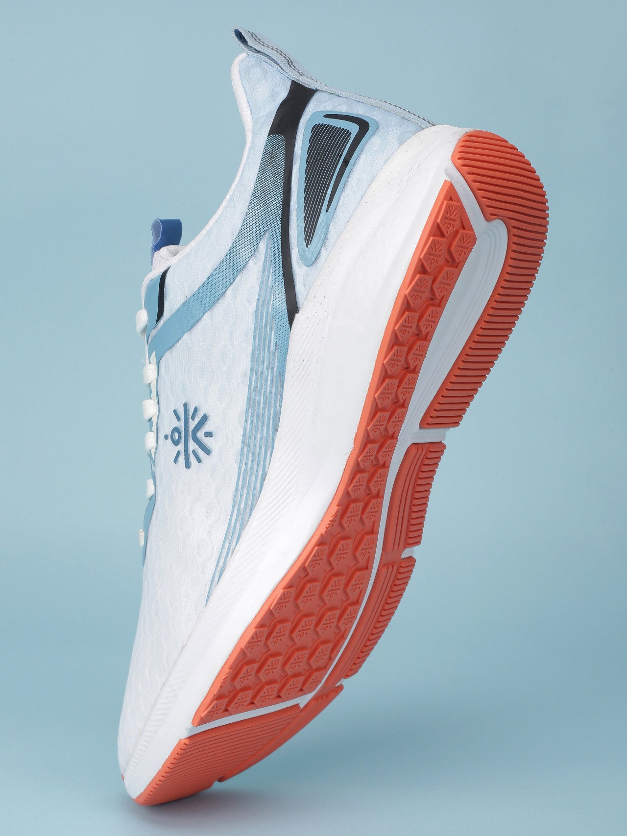 cult Men's AeroStride Casual Shoes - White/Blue