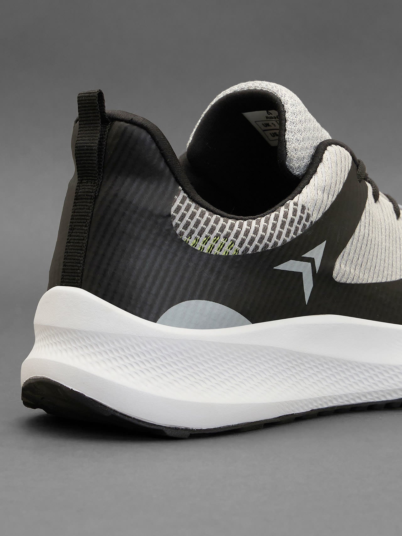 Avant Men's Boat Running shoes-Grey/Black