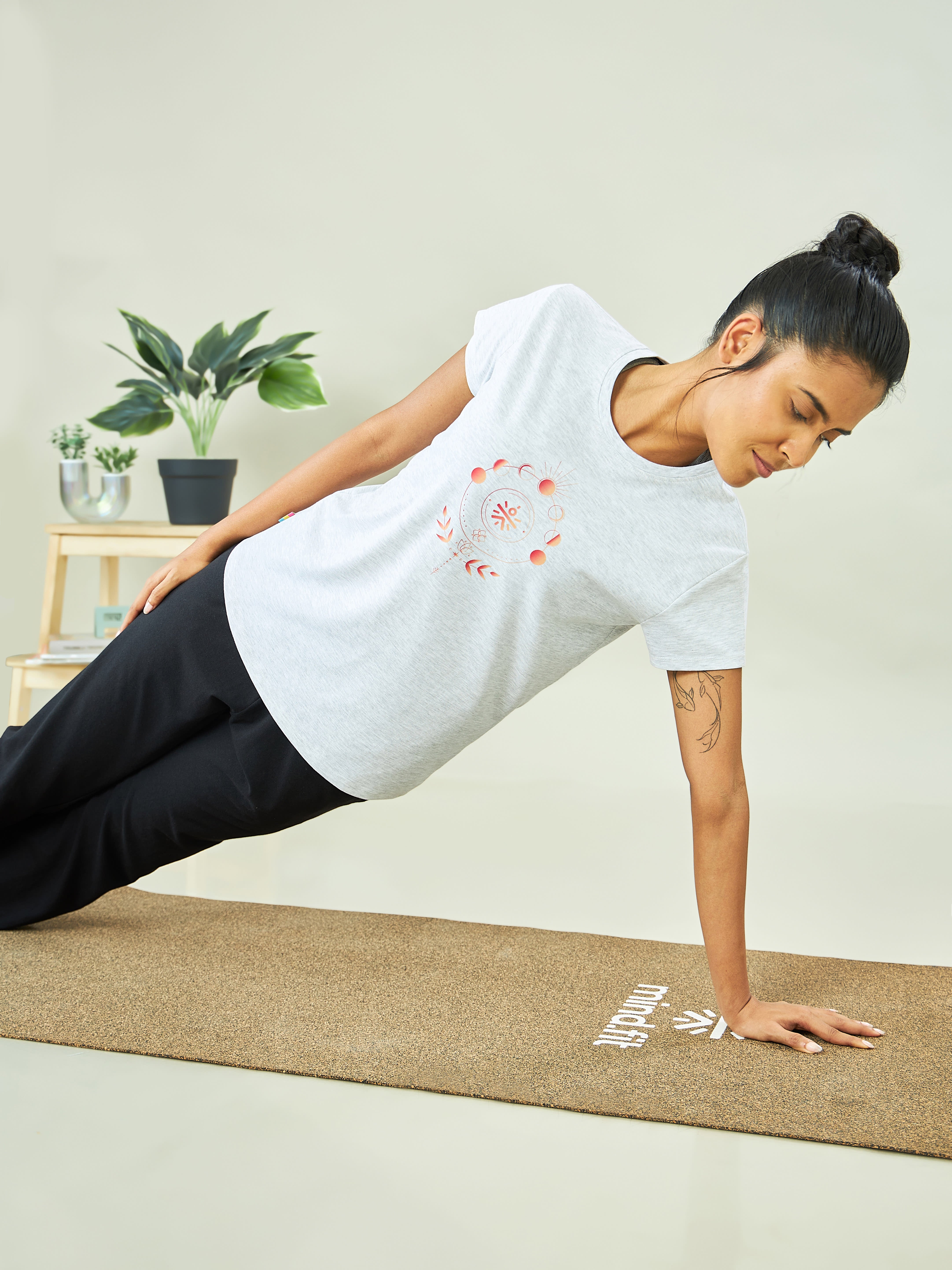 Graphic Print Yoga T-shirt