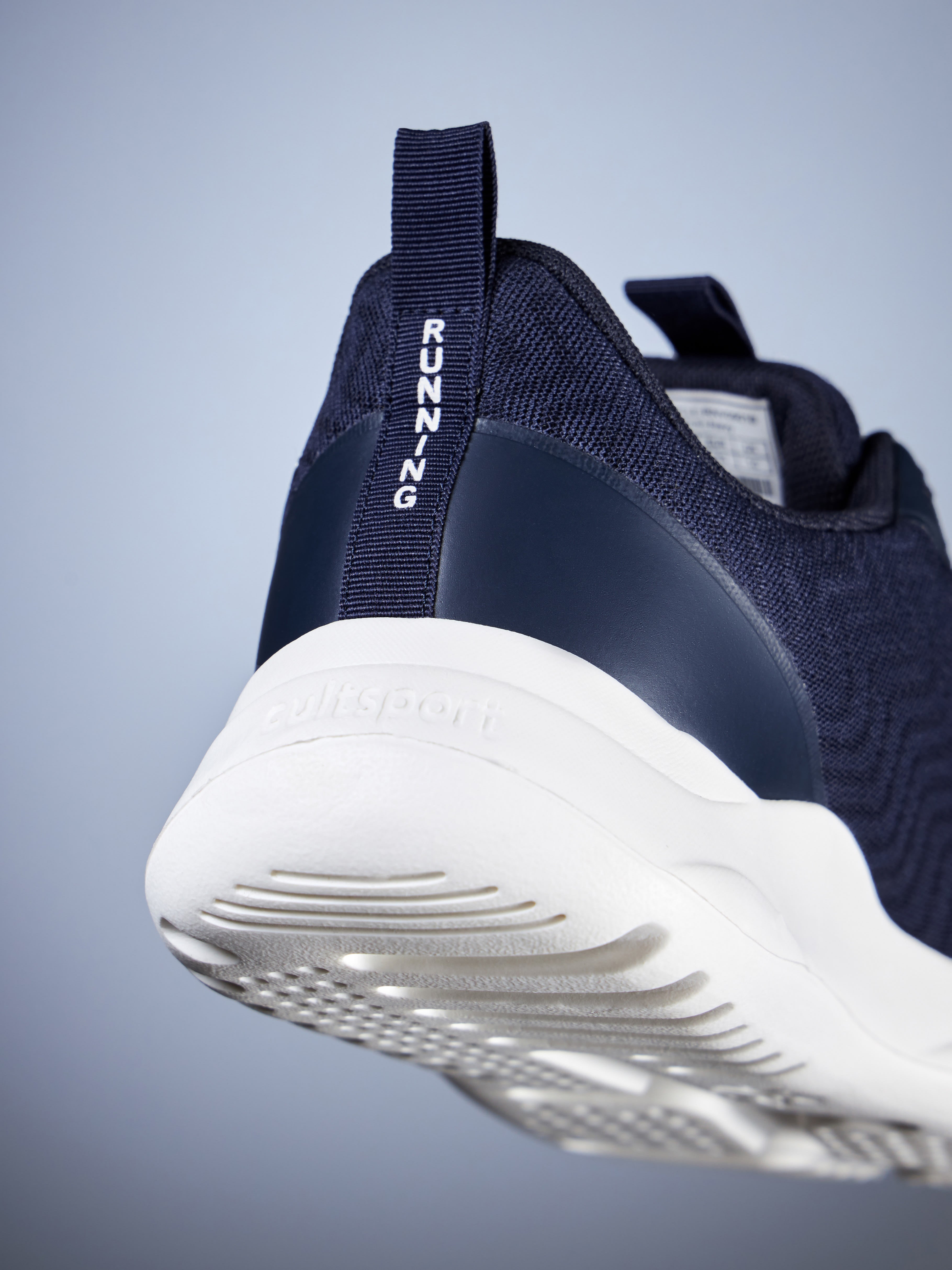 cult Pacer Men Running Shoes