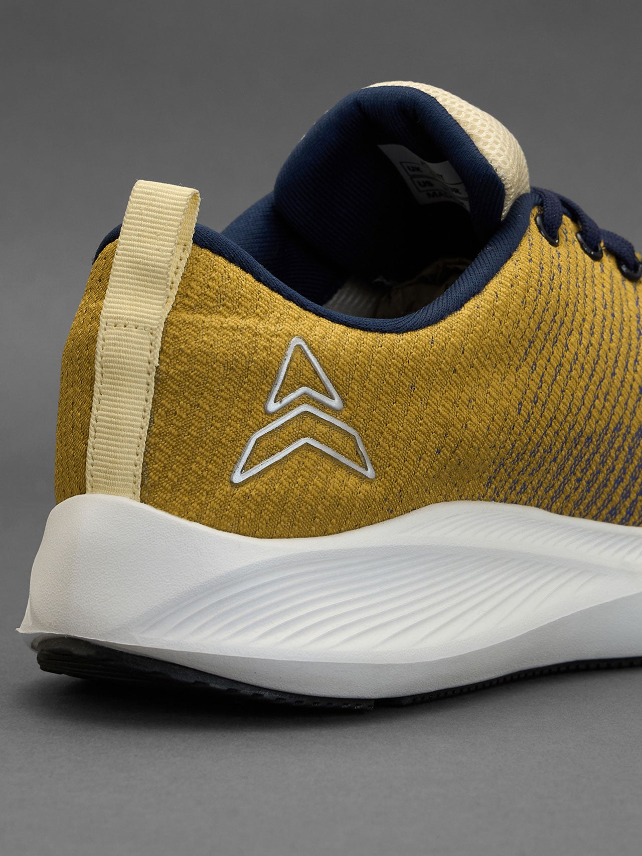 Avant Men's Matrix Running Shoes-Gold/Blue